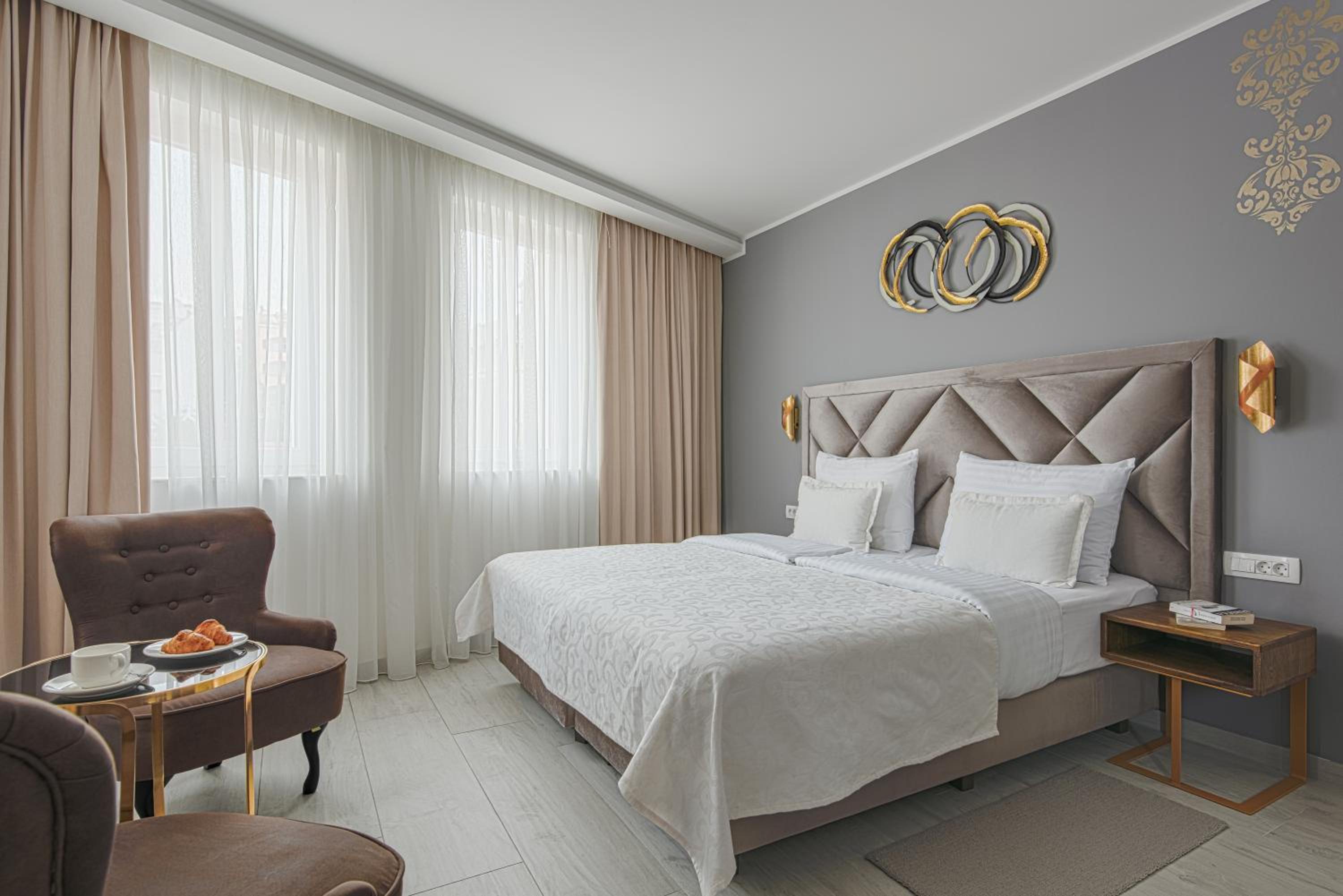Superior Double or Twin Room - Photo 7