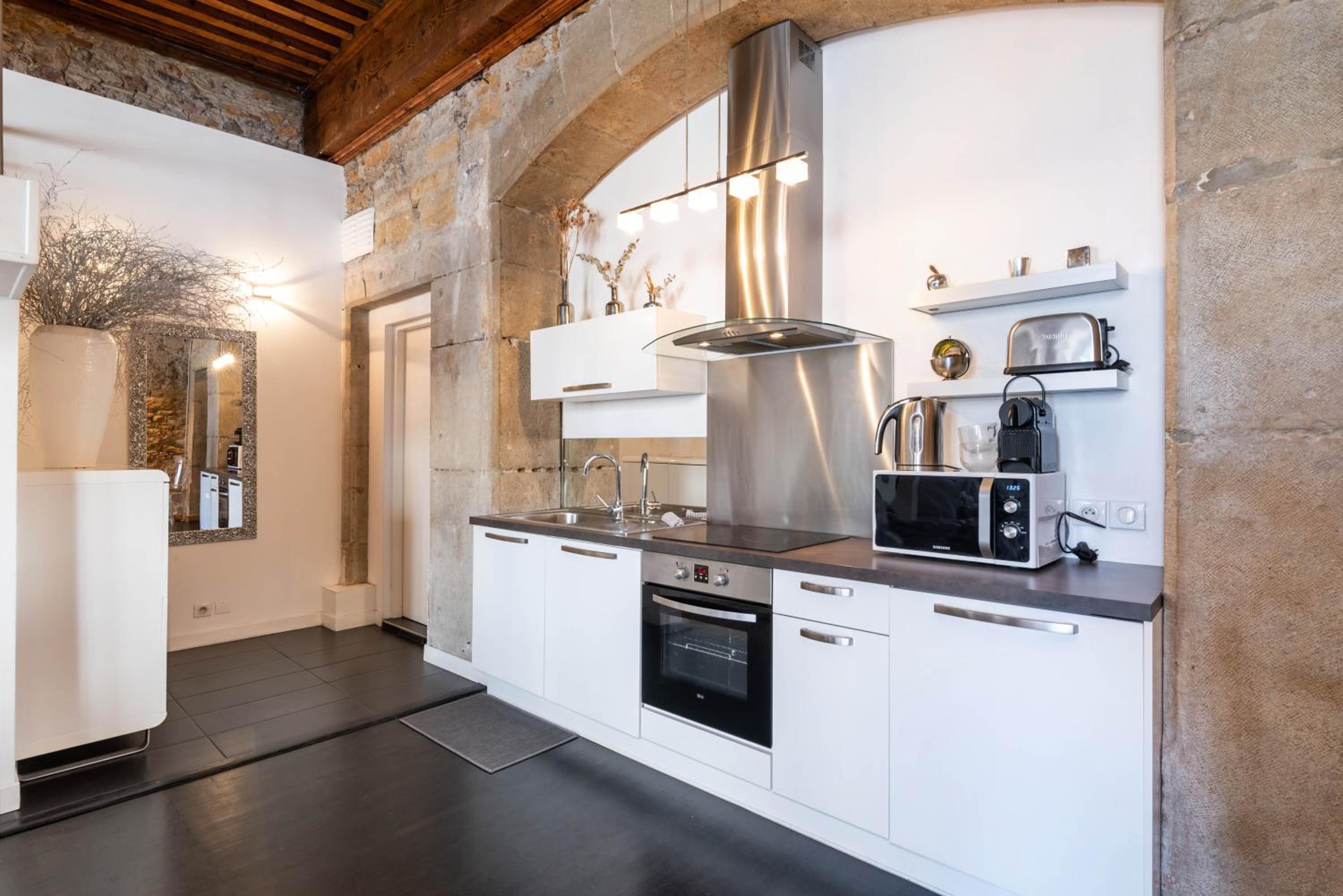 Loft - Photo 6
