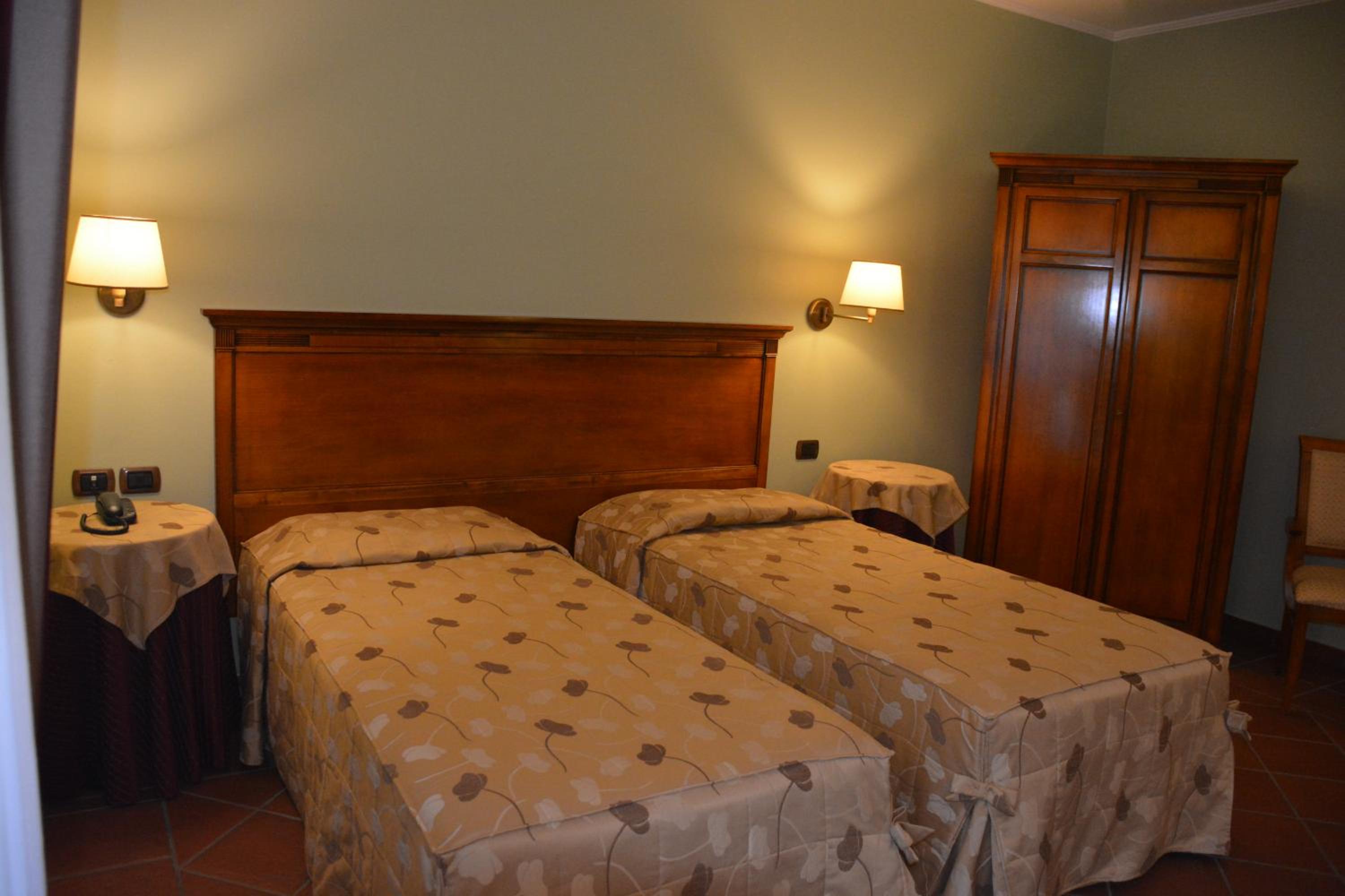 Classic Single Room photo 3