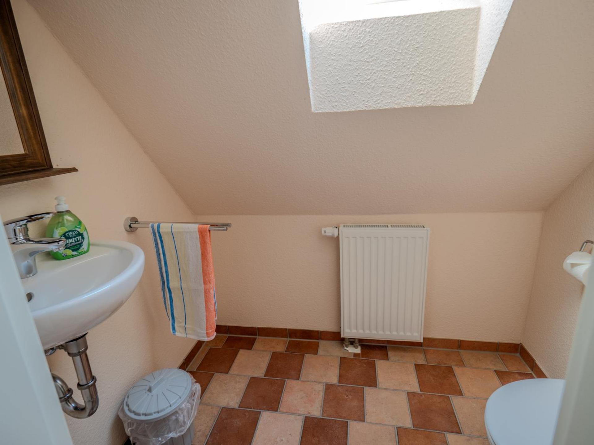 Three-Bedroom House photo 2