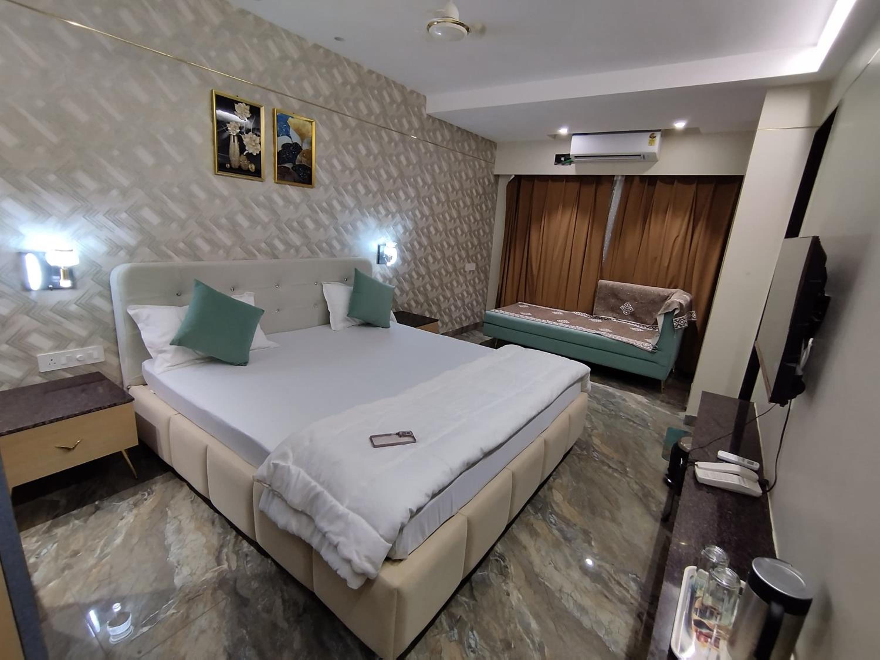 Executive Triple Room photo 2