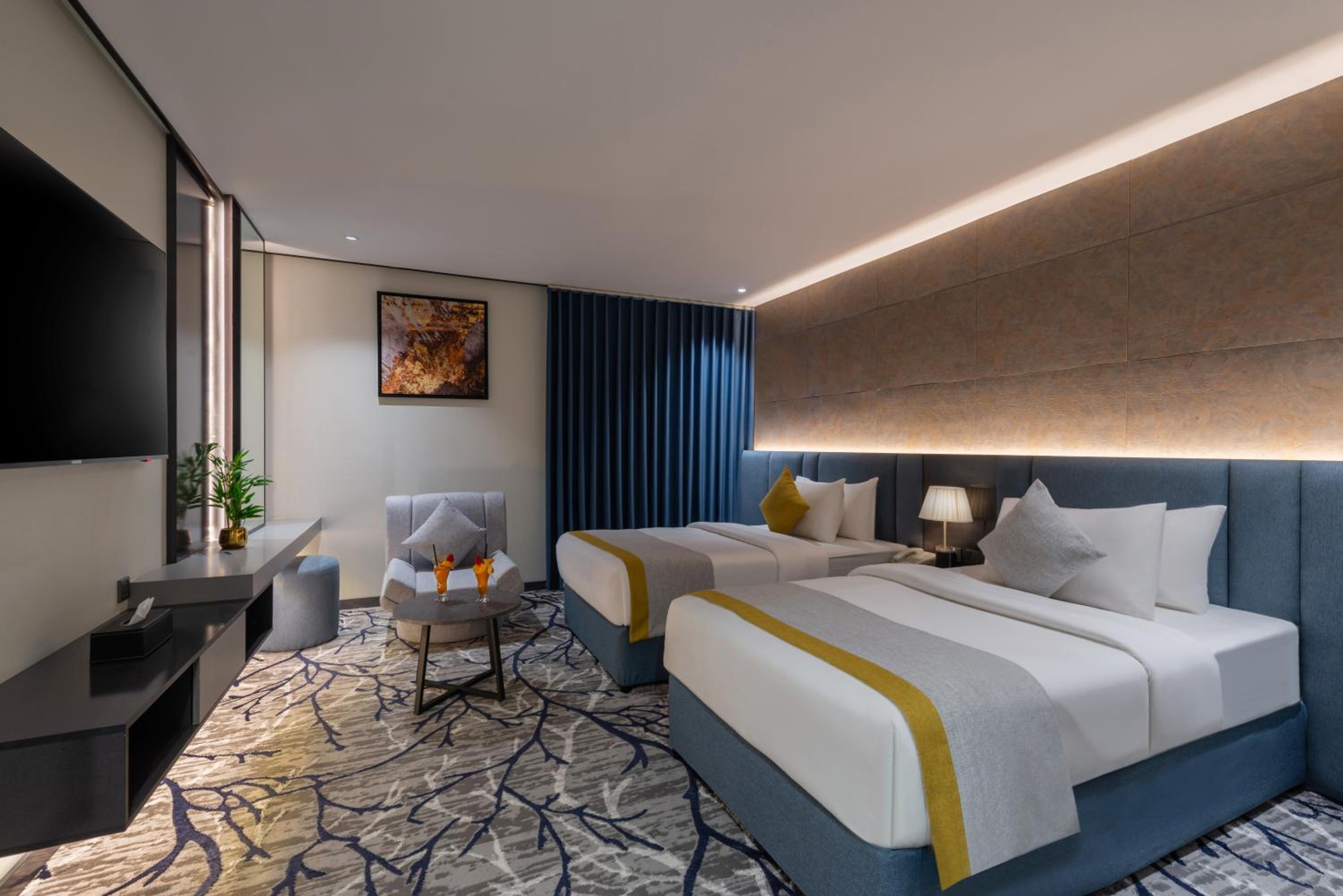 Large Twin Room