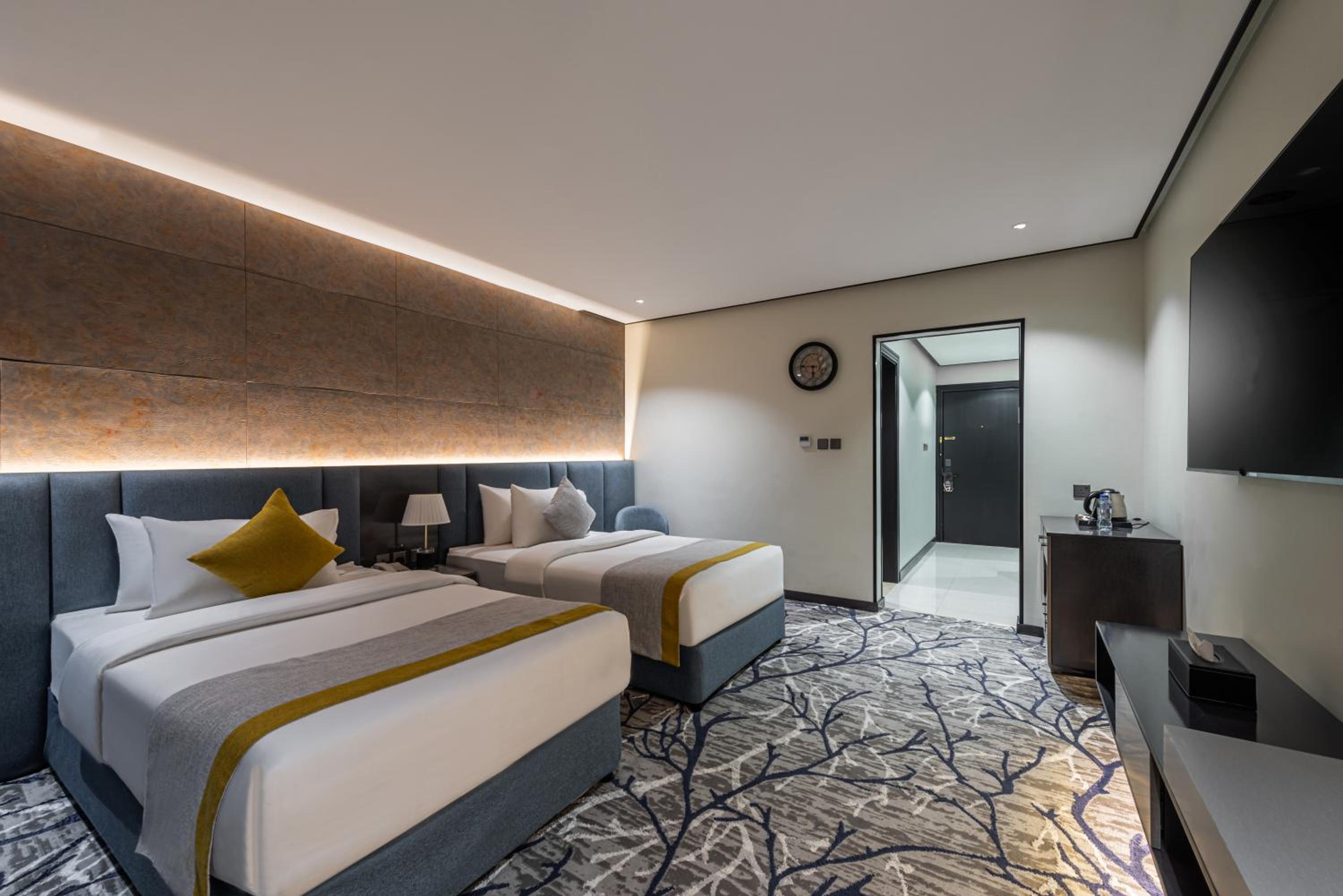 Large Twin Room