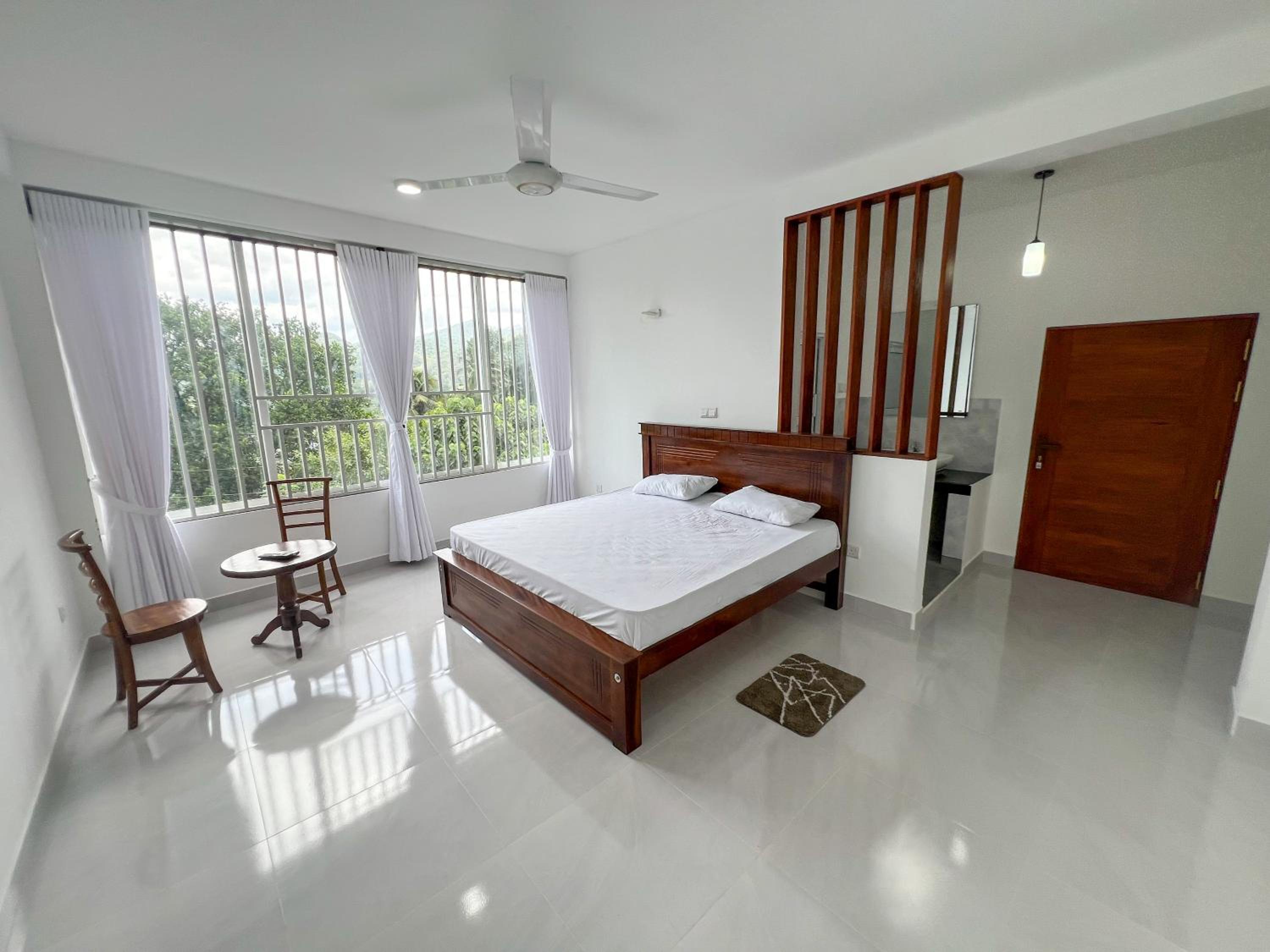 Double Room with Mountain View