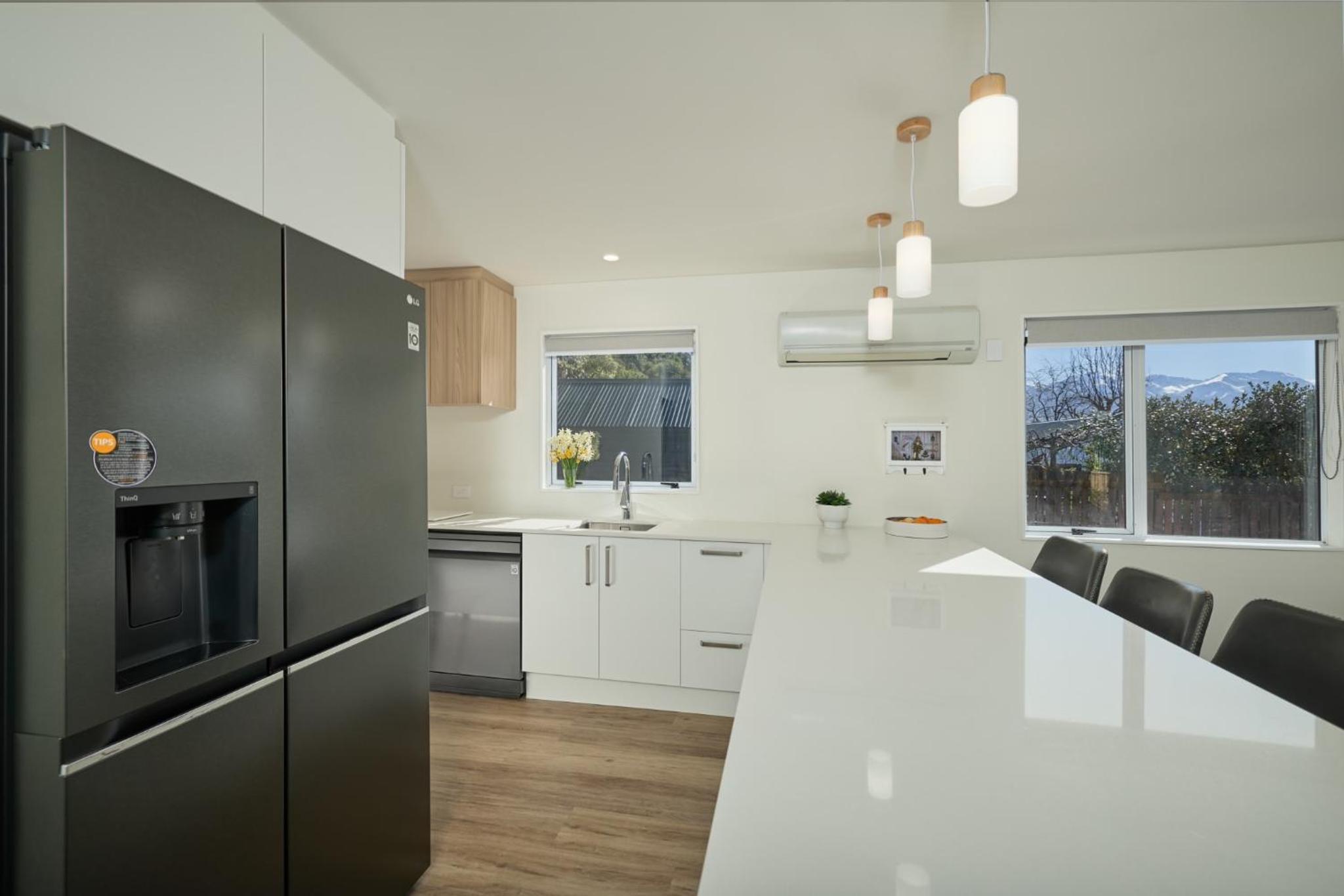 Three-Bedroom Vacation Home  photo 3