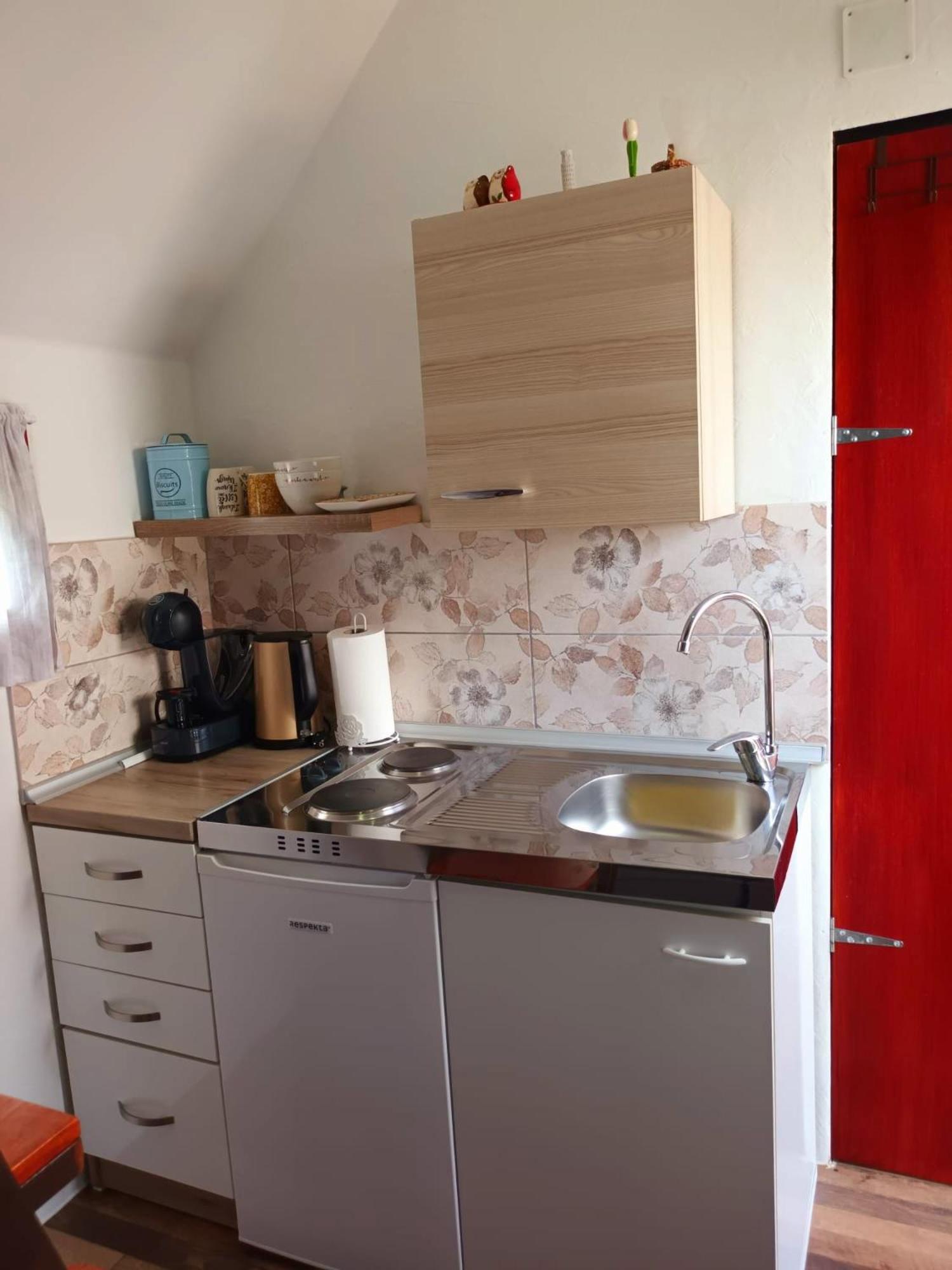 Mobile Home - Photo 26