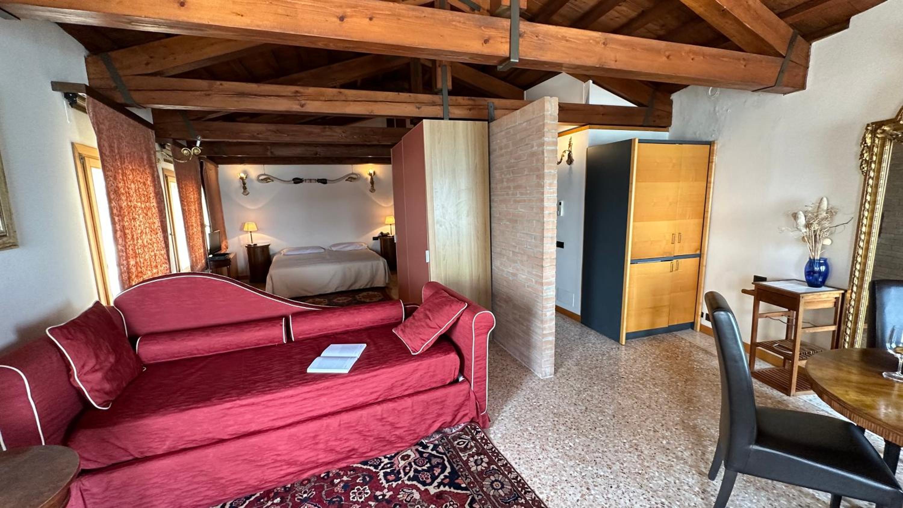 Loft photo 2