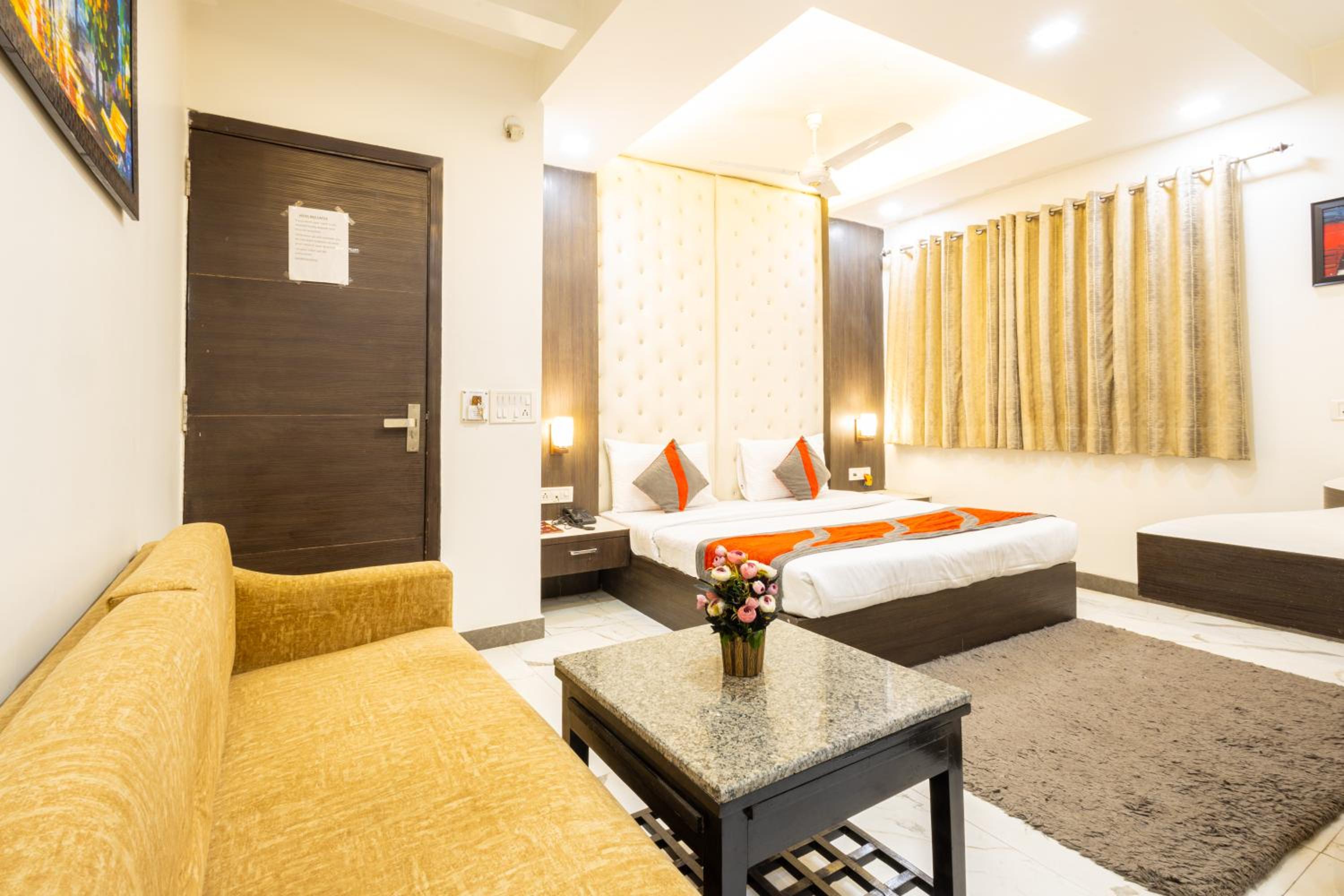 Super Deluxe Double Room photo 1