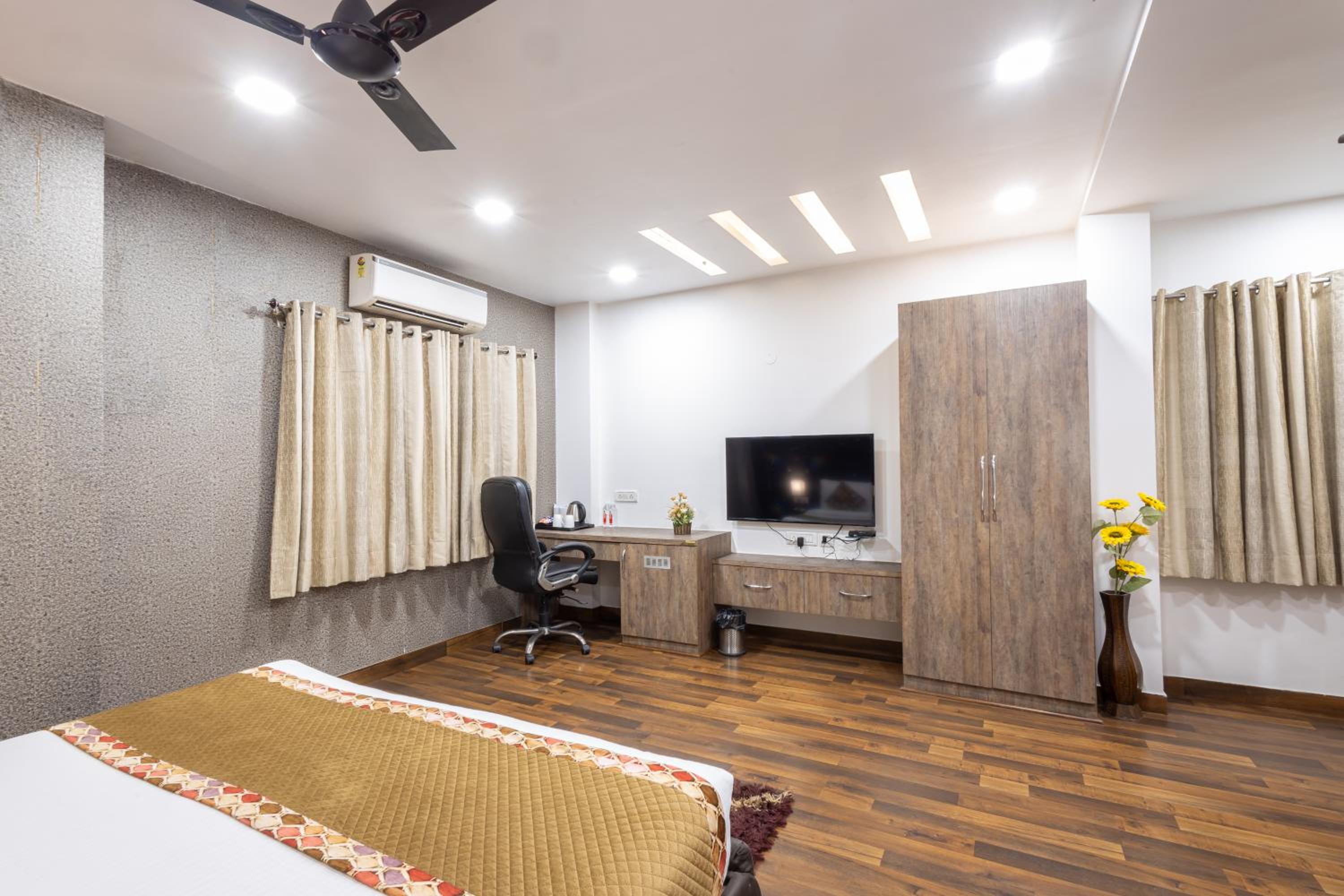 King Suite photo 2