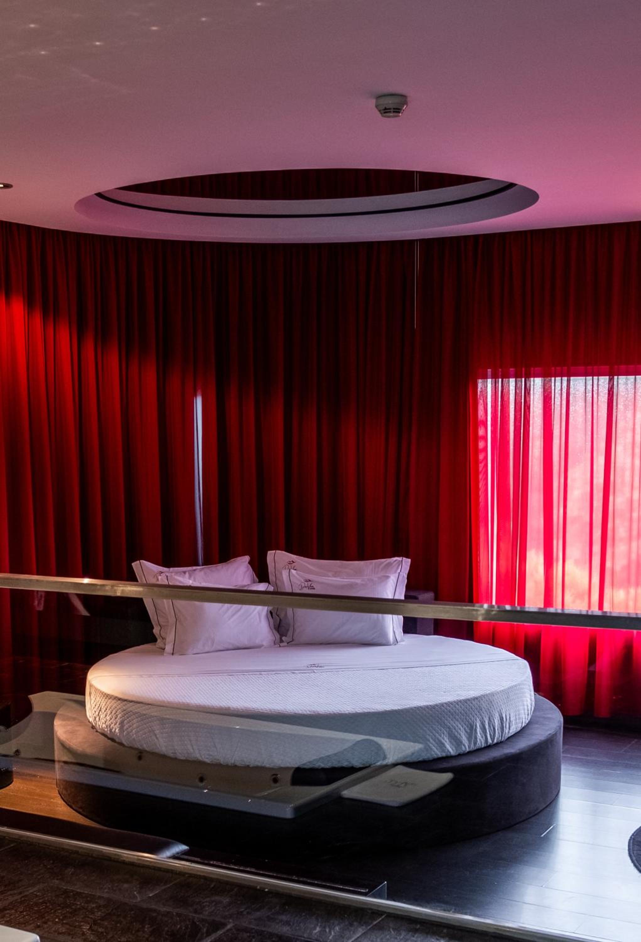 King Room With Spa Bath photo 2