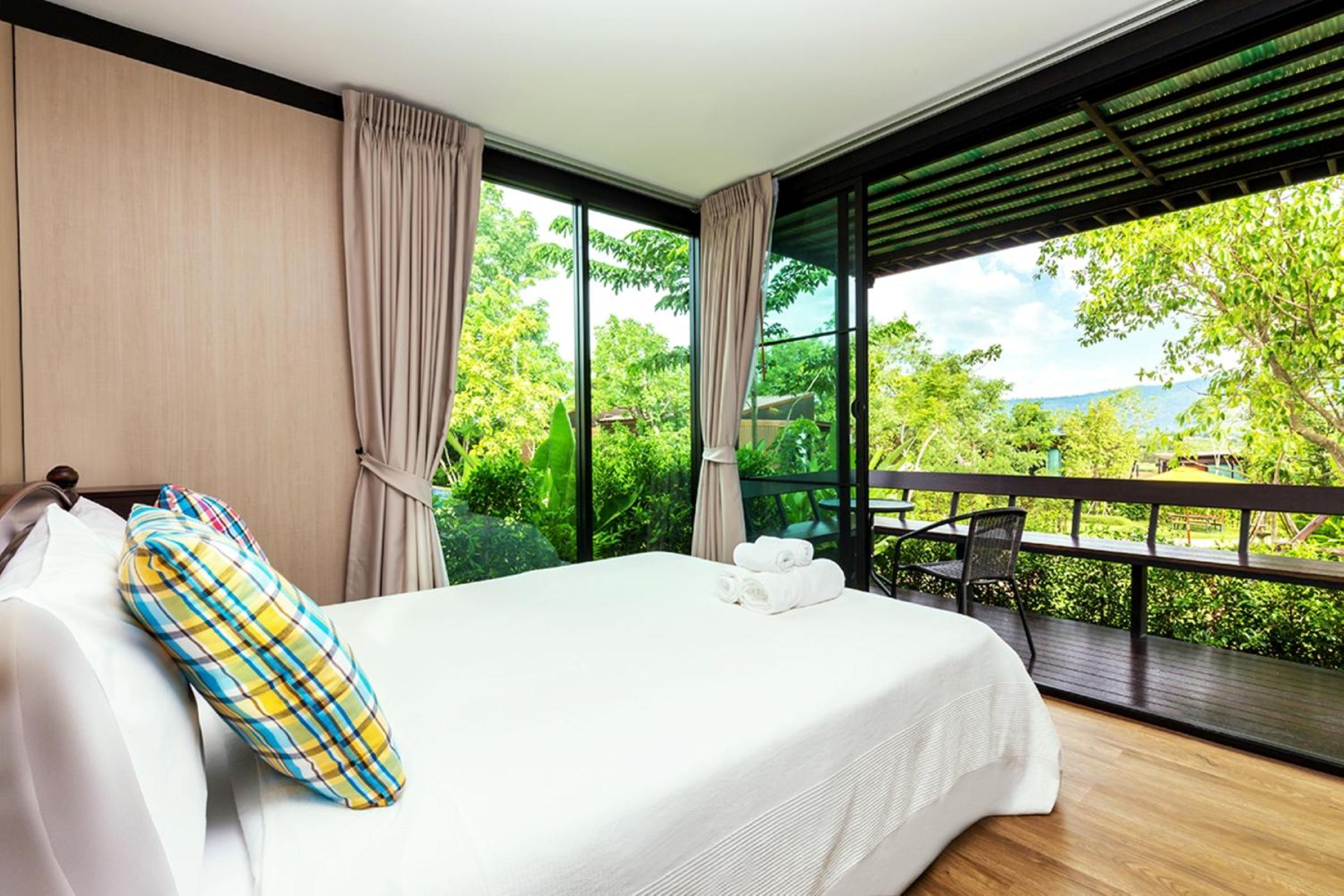 Superior Villa photo 1