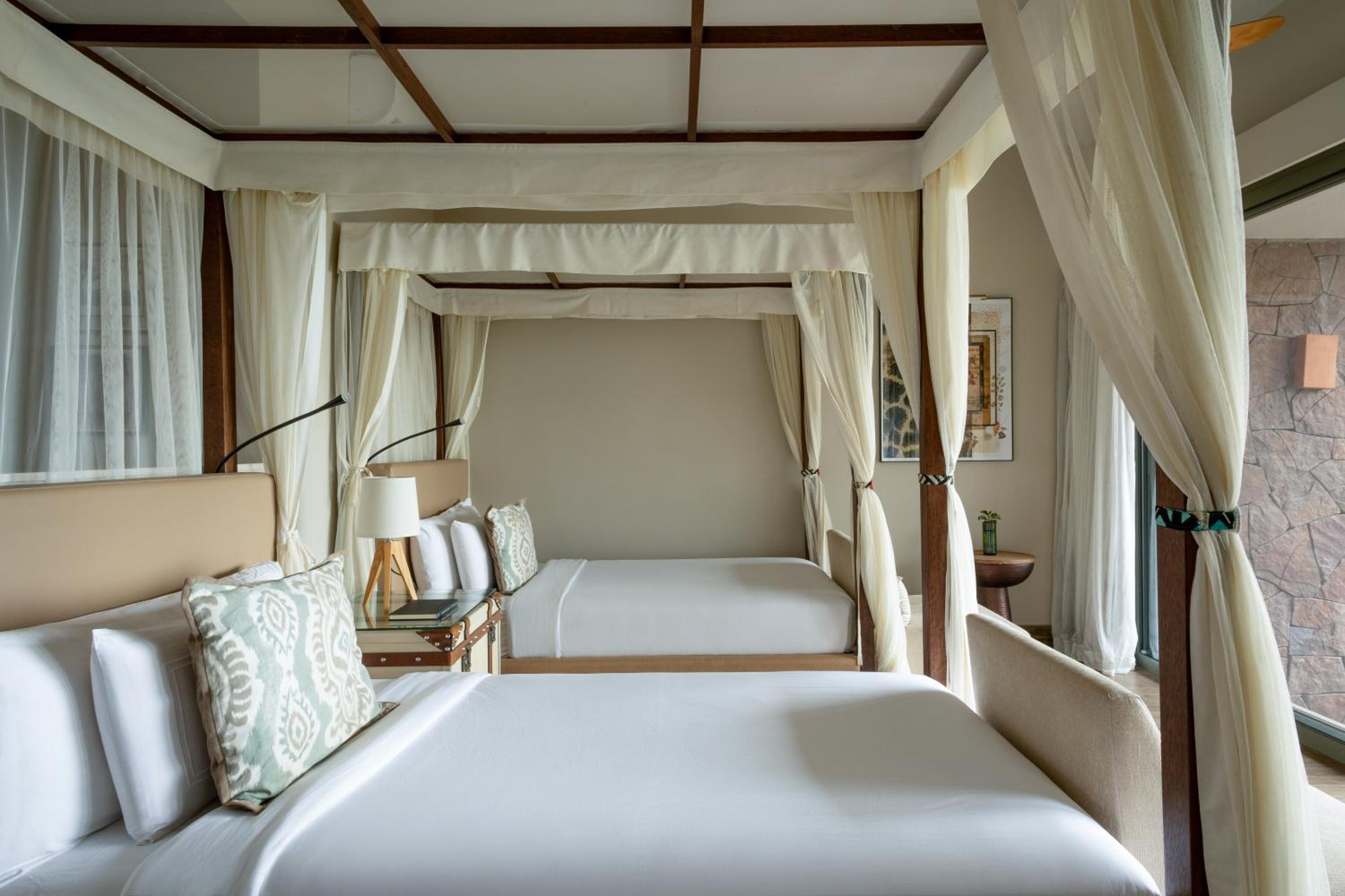 Melia Savannah Panoramic Safari Experience photo 2