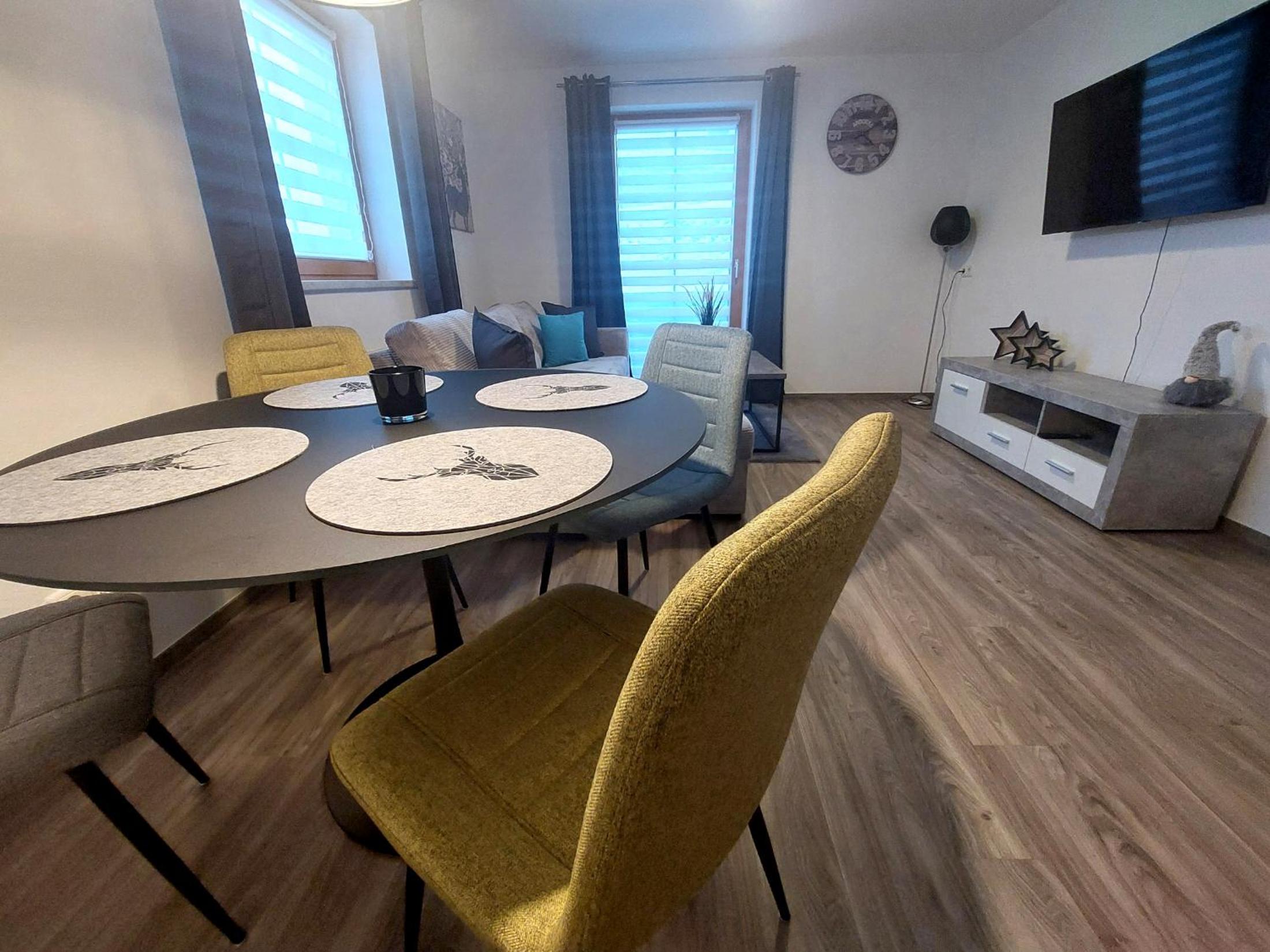 One-Bedroom Apartment with Garden View photo 2