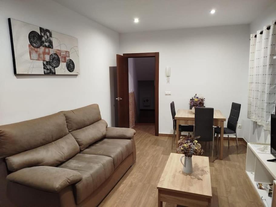 Three-Bedroom House - Photo 11