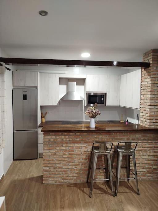 Three-Bedroom House - Photo 31
