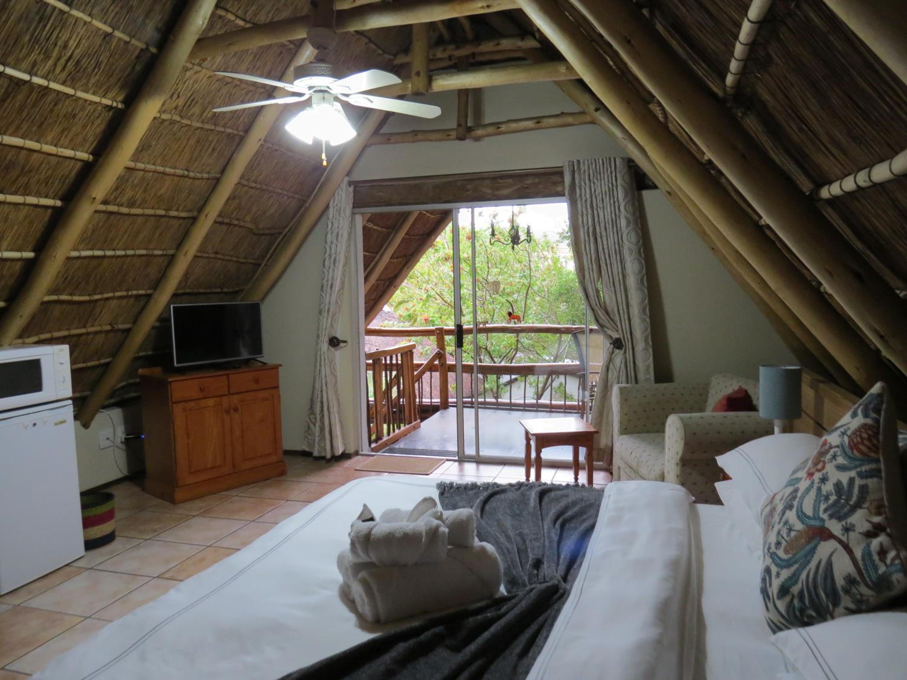 King or Twin Room - Leopard photo 3