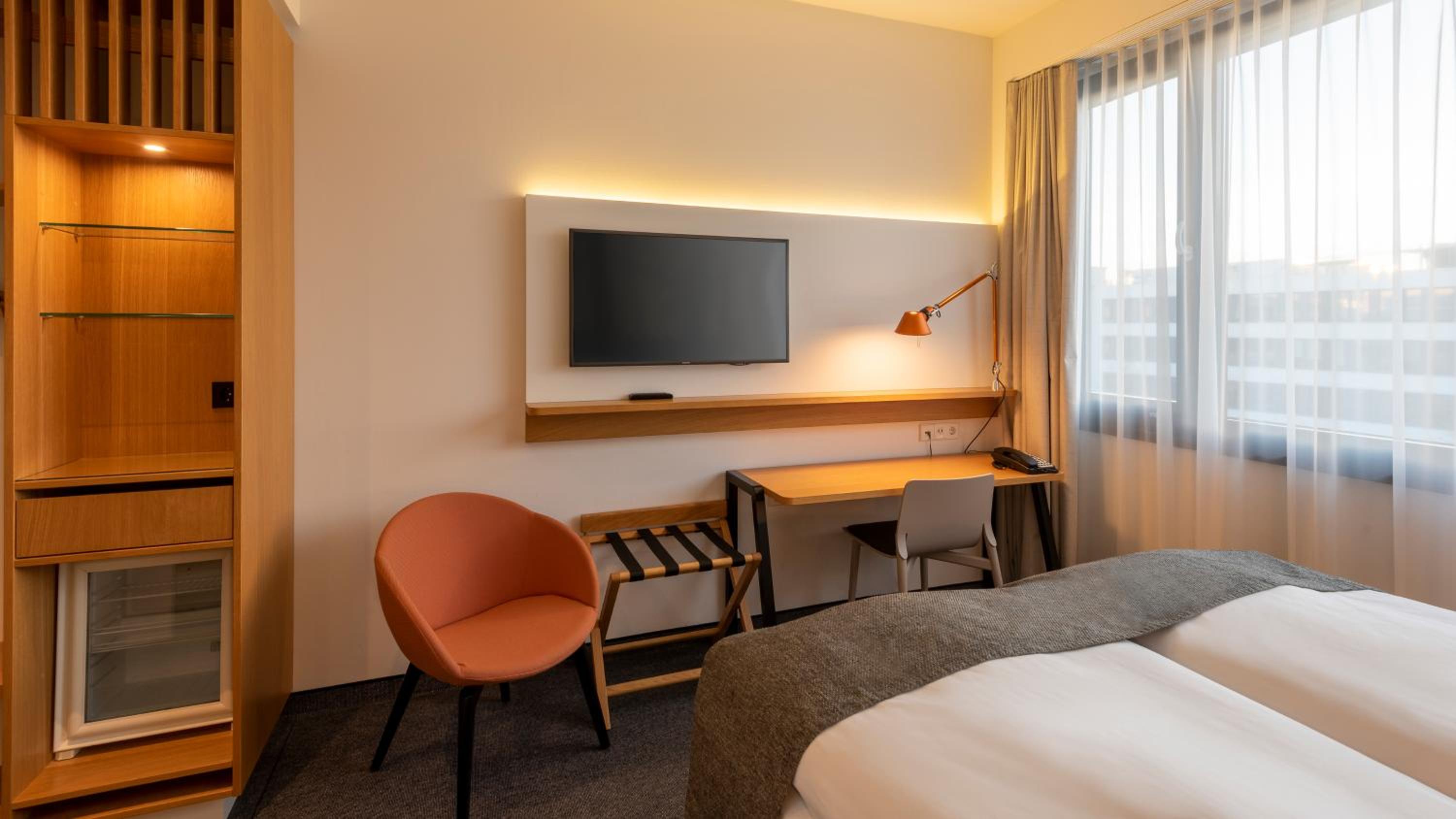 Standard Room photo 2