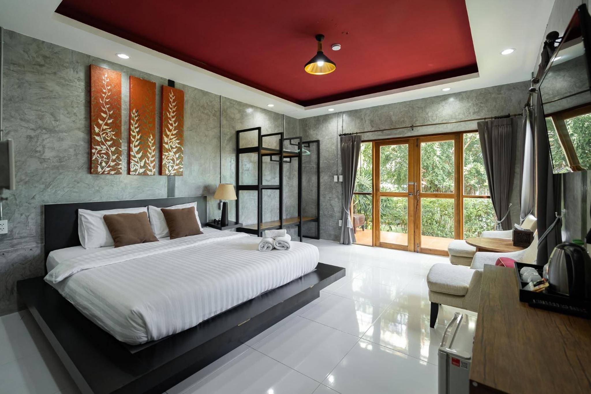 Double Room with Garden View - Photo 1