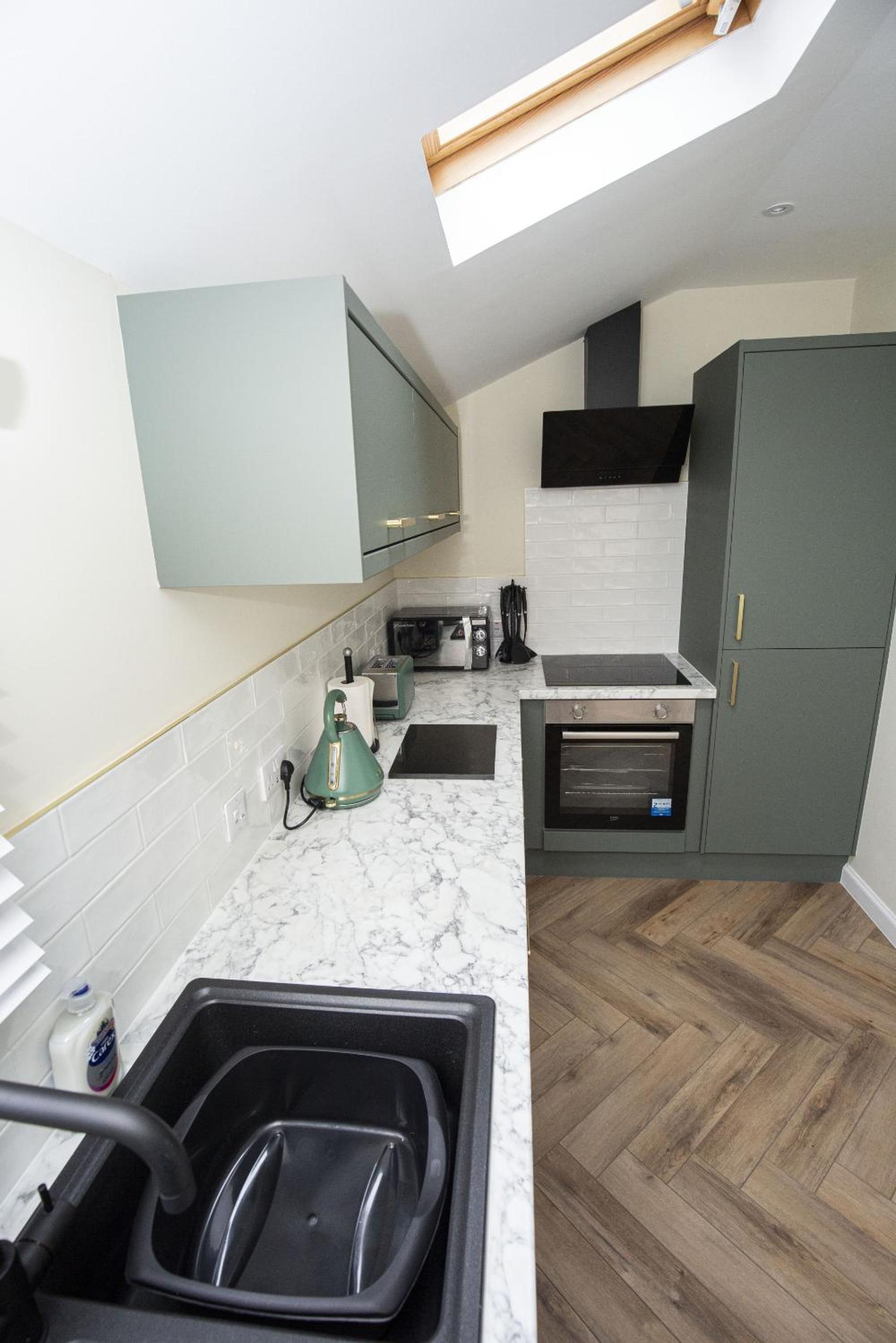 Three-Bedroom Cottage photo 2