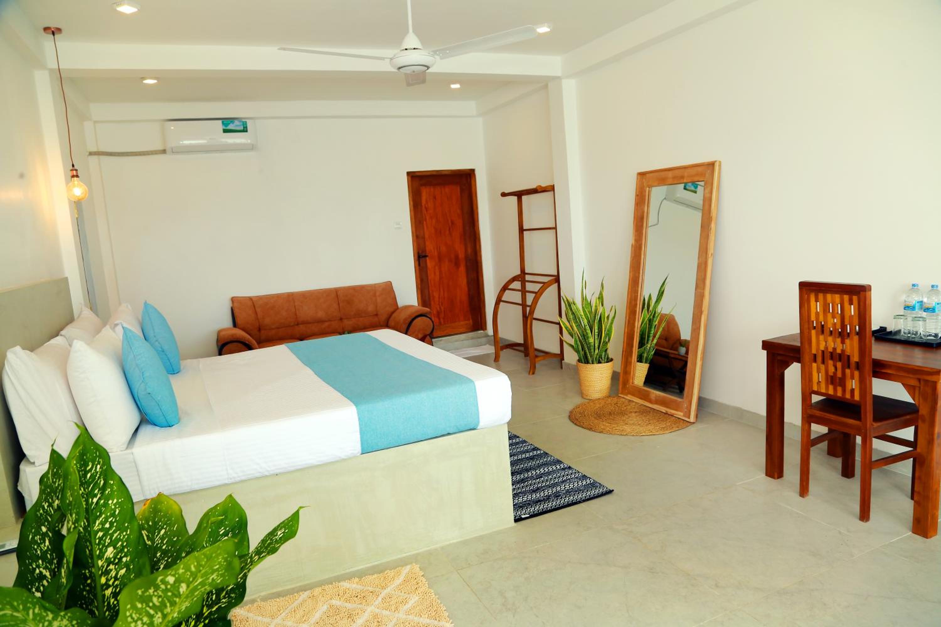 Queen Room with Sea View photo 2