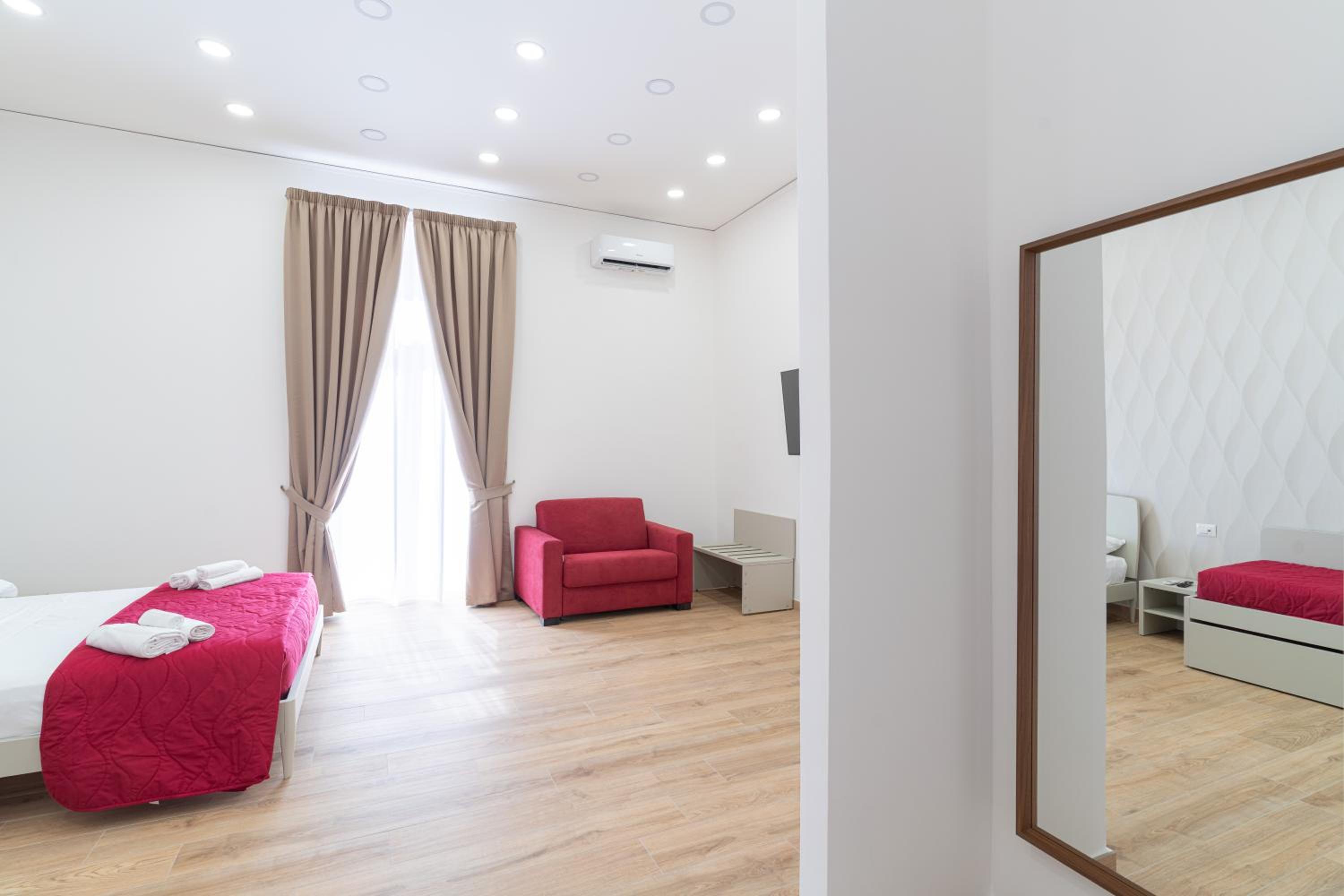 Deluxe Family Room