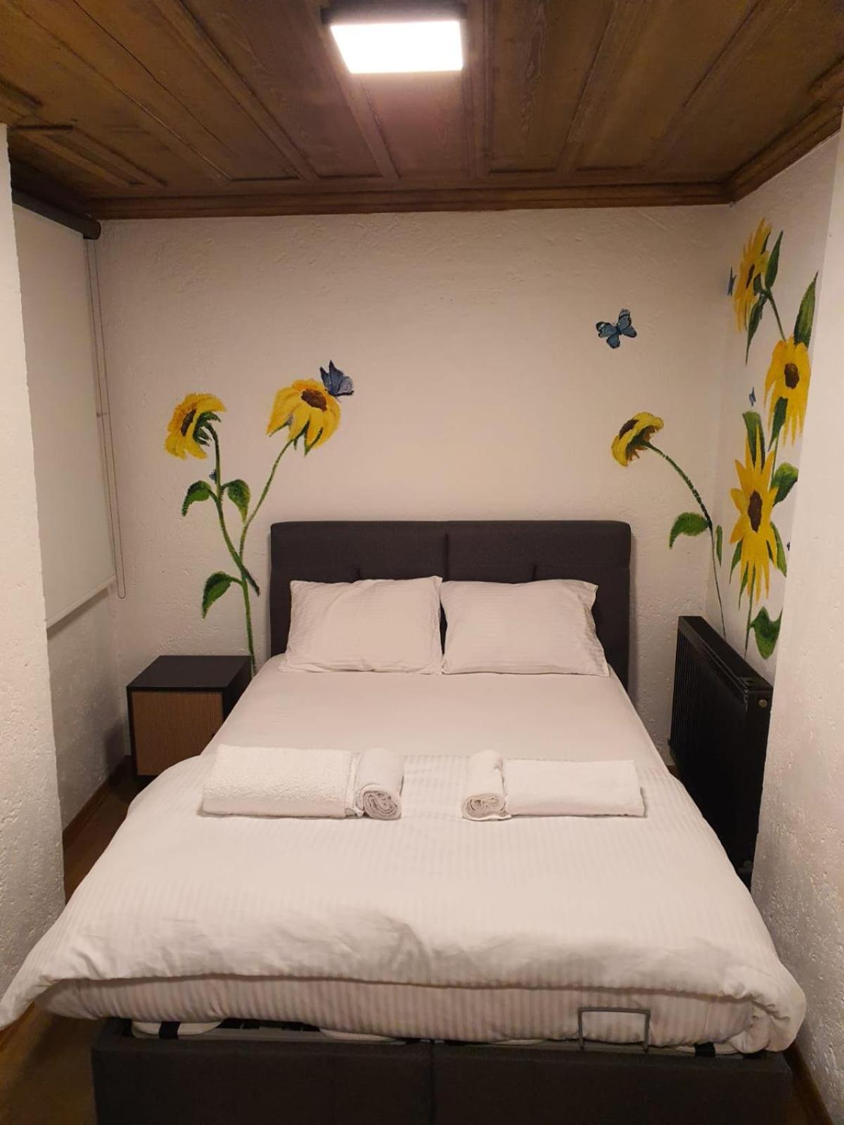 Budget Double Room photo 1