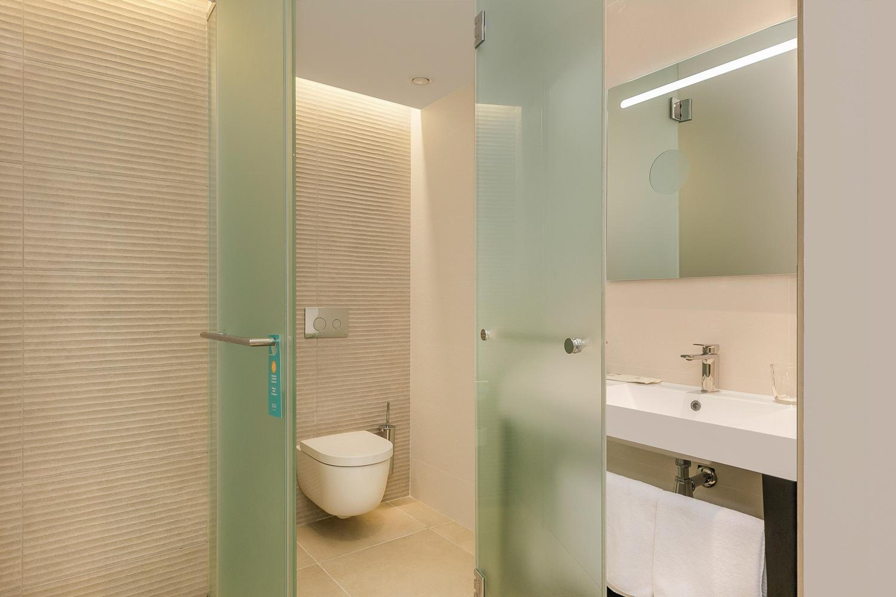 Superior Room Front Sea - Photo 3