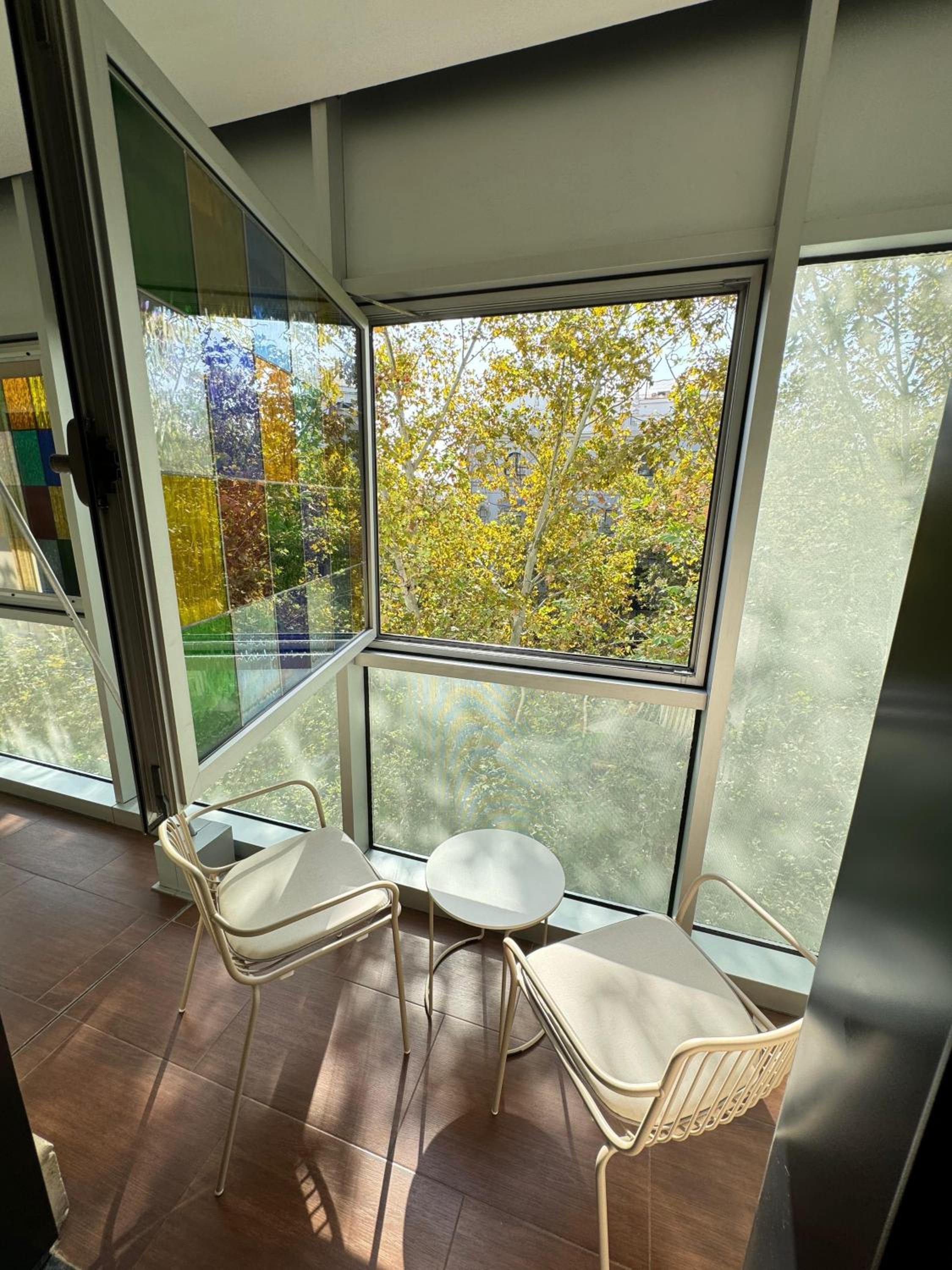 Deluxe Double Room with Balcony - Photo 6