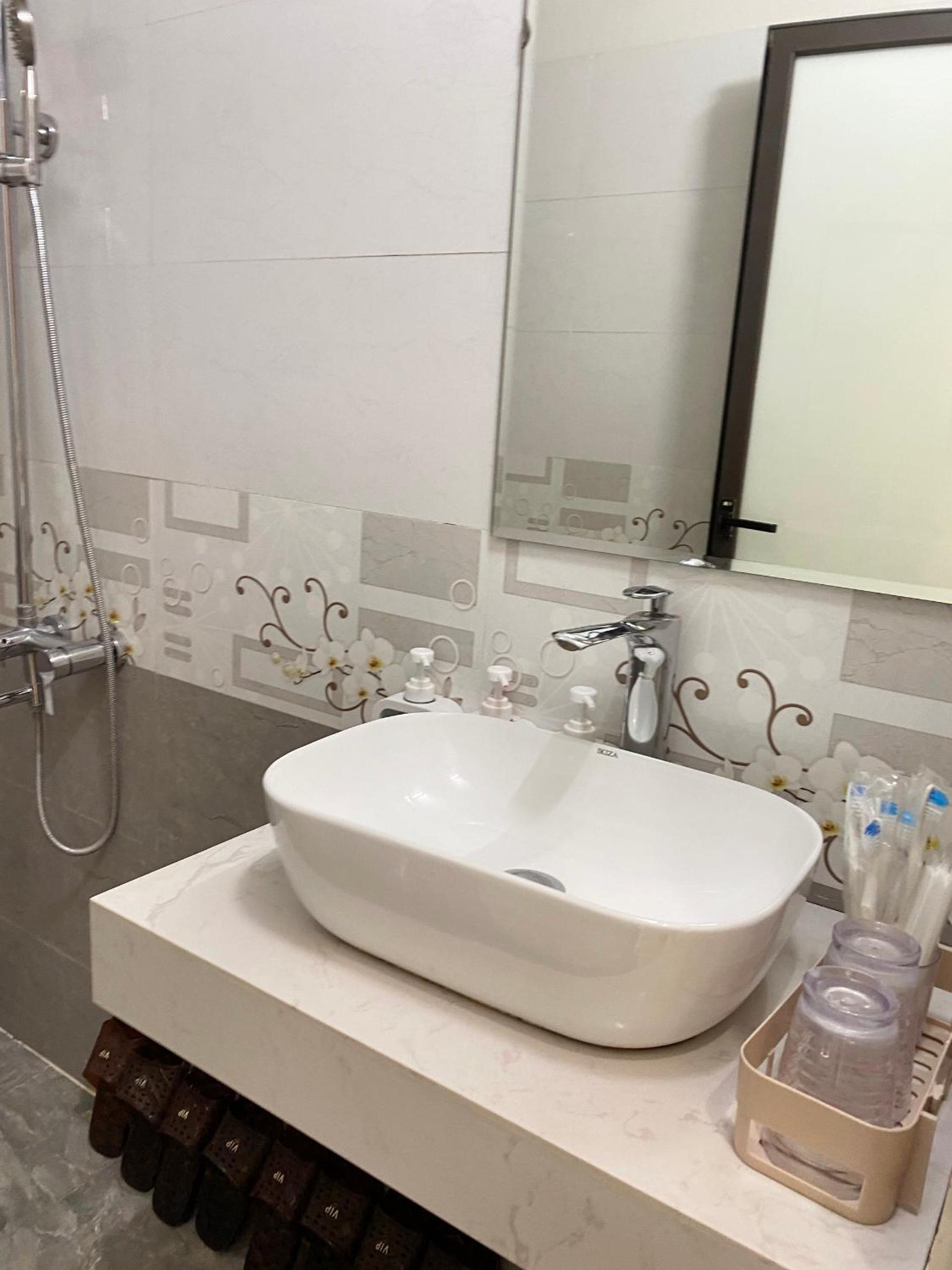 Double Room - Photo 4