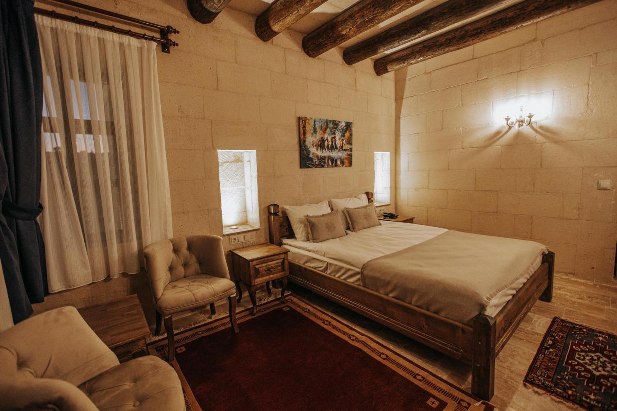 Standard Queen Room photo 1
