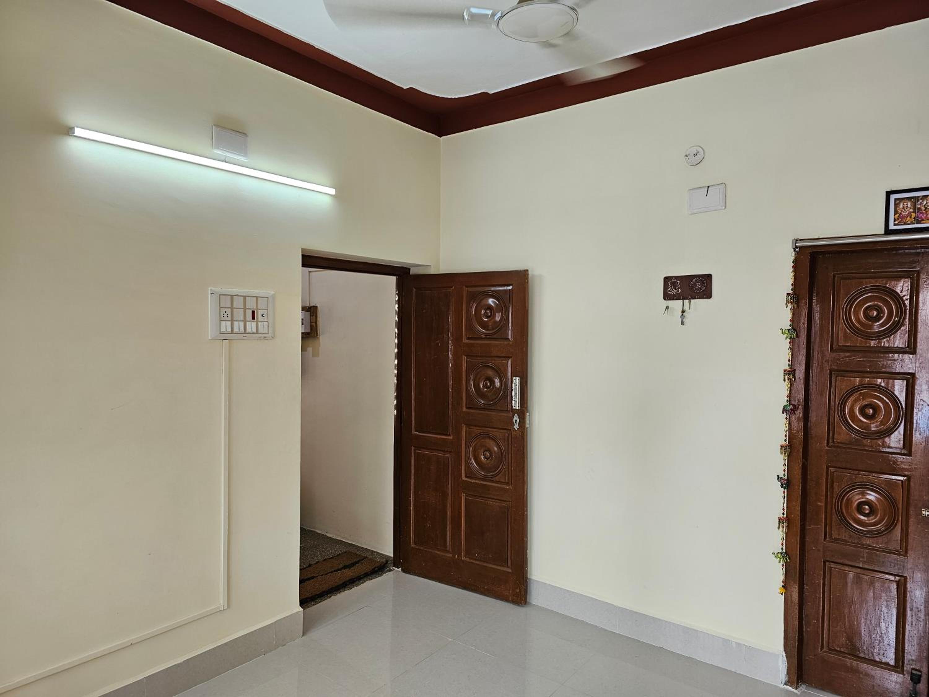 Deluxe Double Room with Balcony photo 1