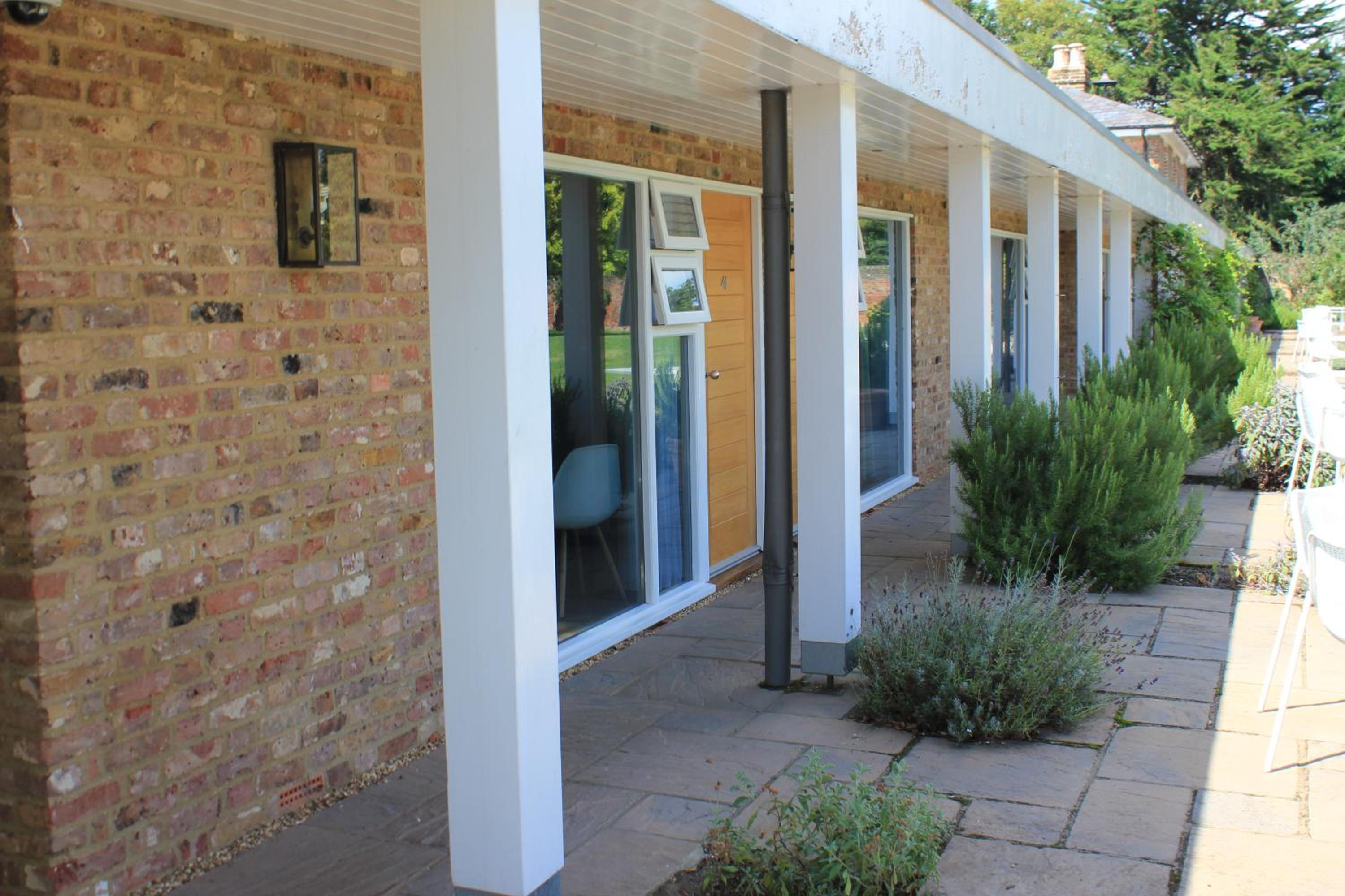 Standard Double Room with Garden - Photo 5
