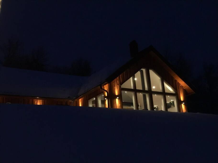 Four-Bedroom House photo 3