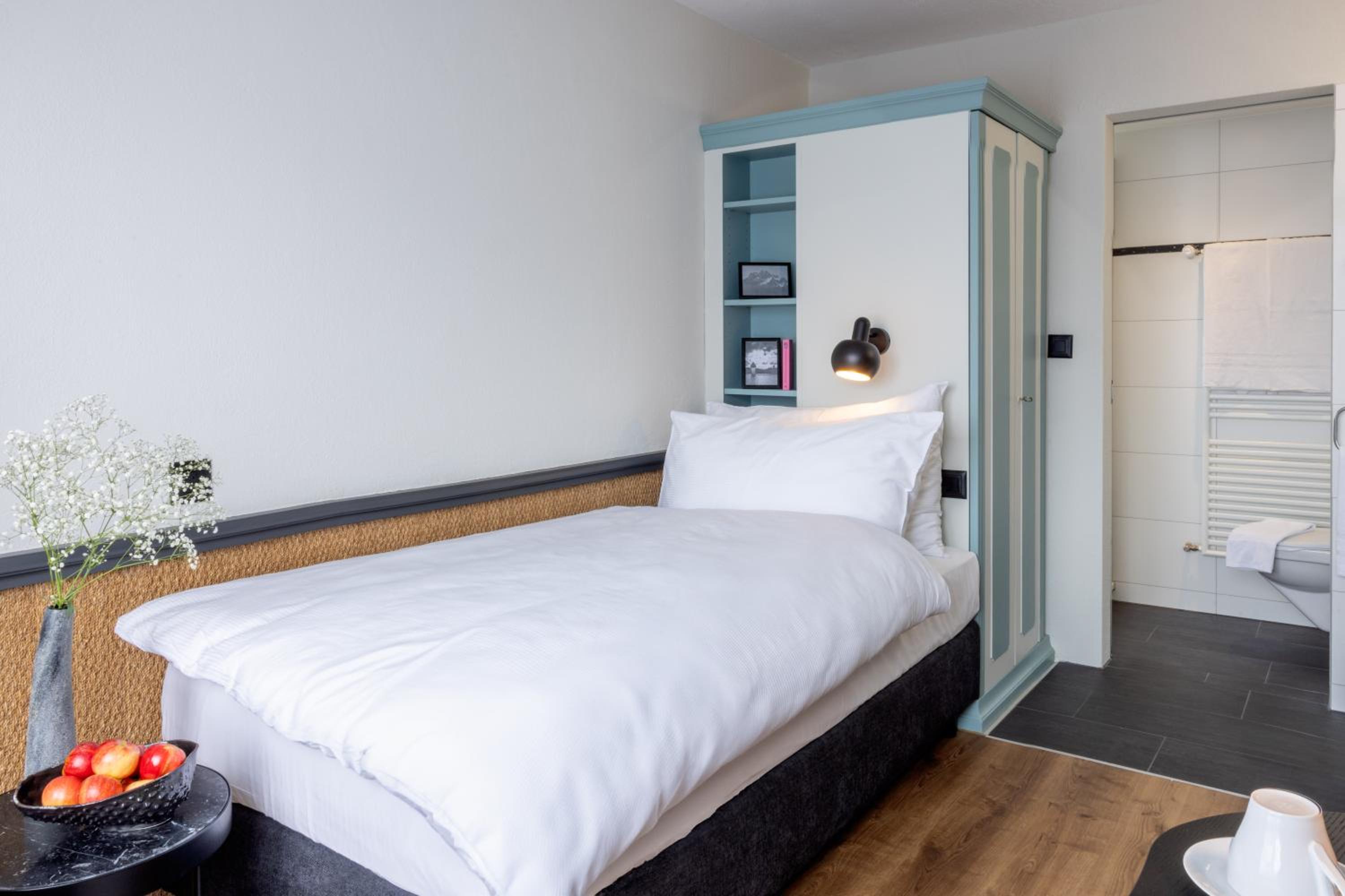 Single Room photo 2