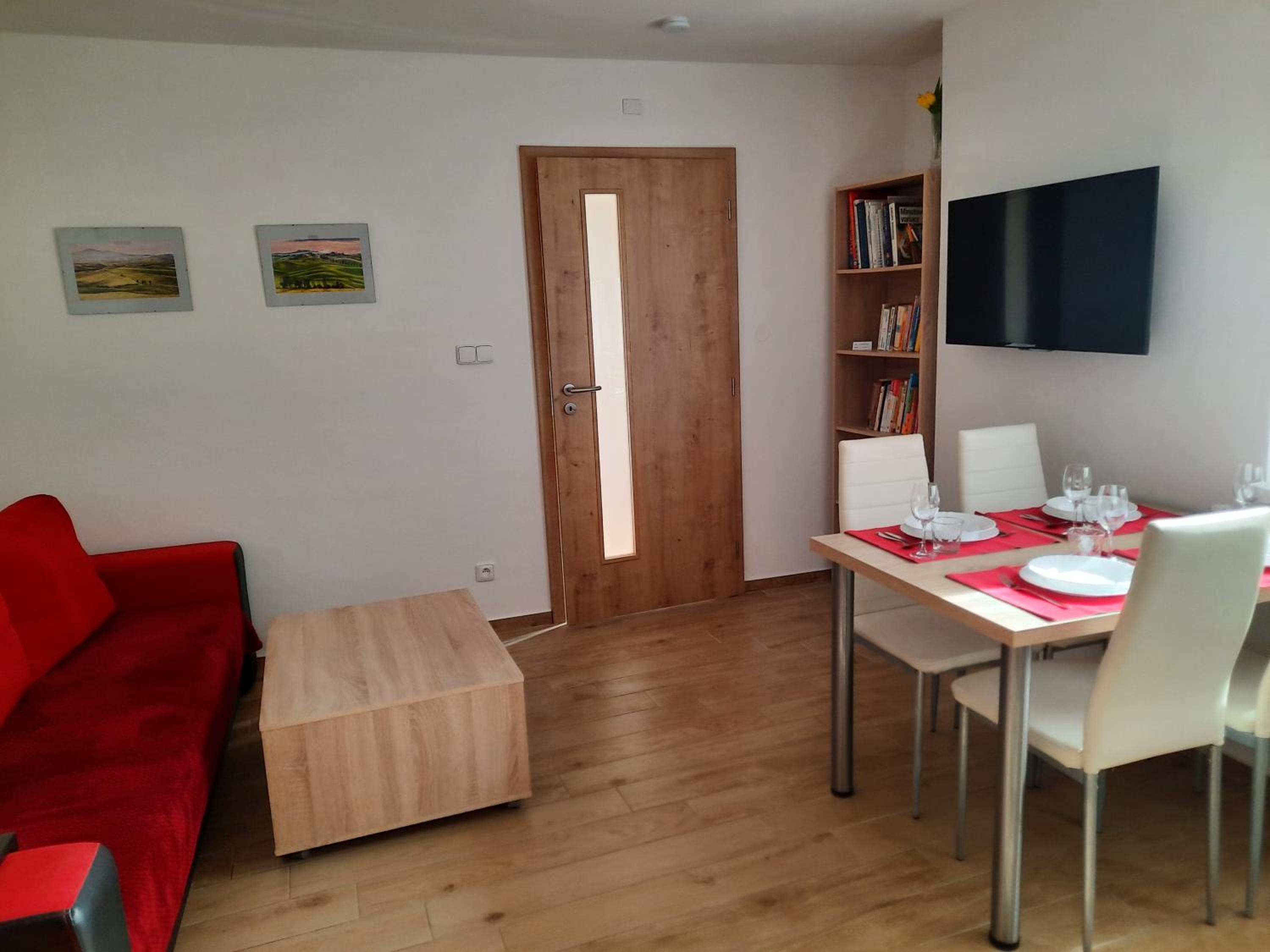 Apartment photo 1
