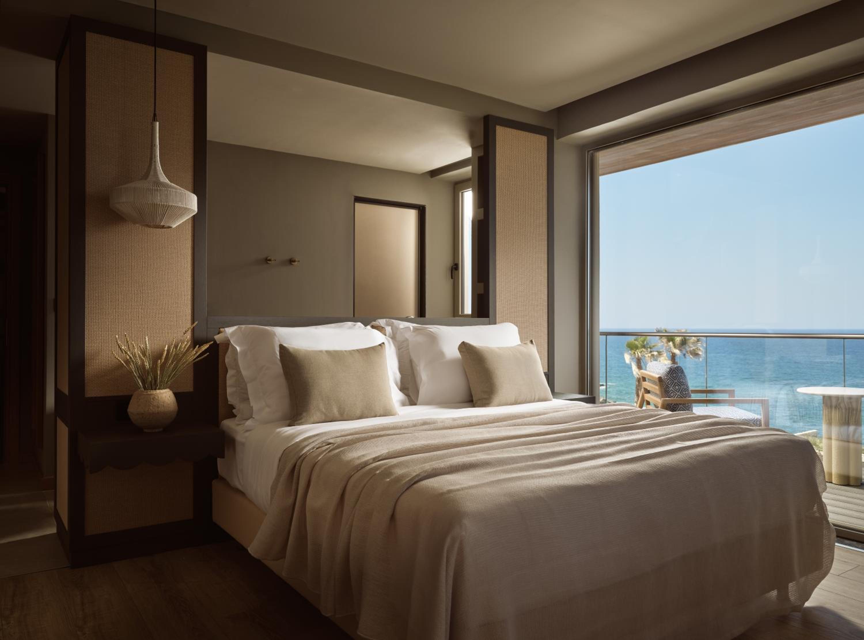 Indigo Residence Sea Front with Individual Pool