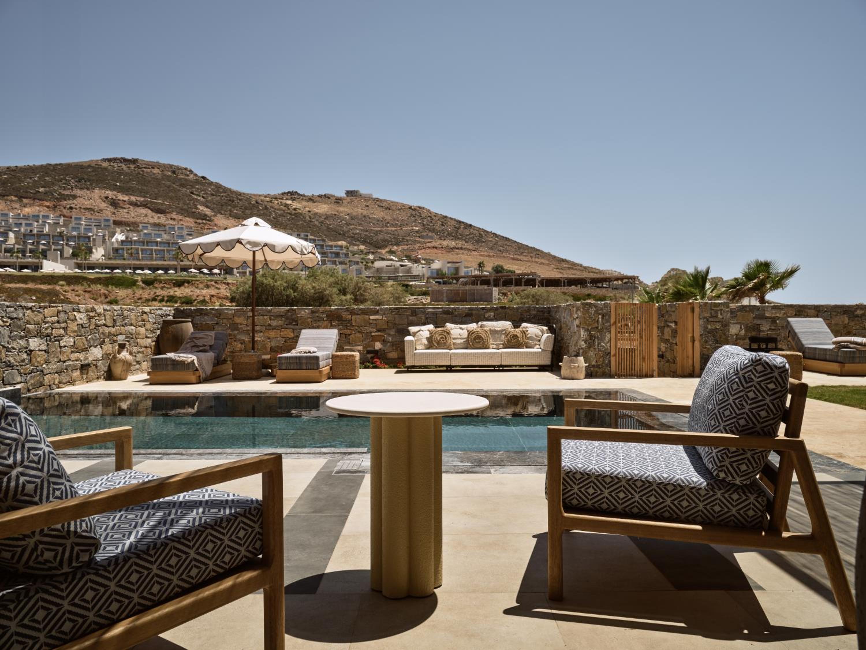 Indigo Residence Sea Front with Individual Pool