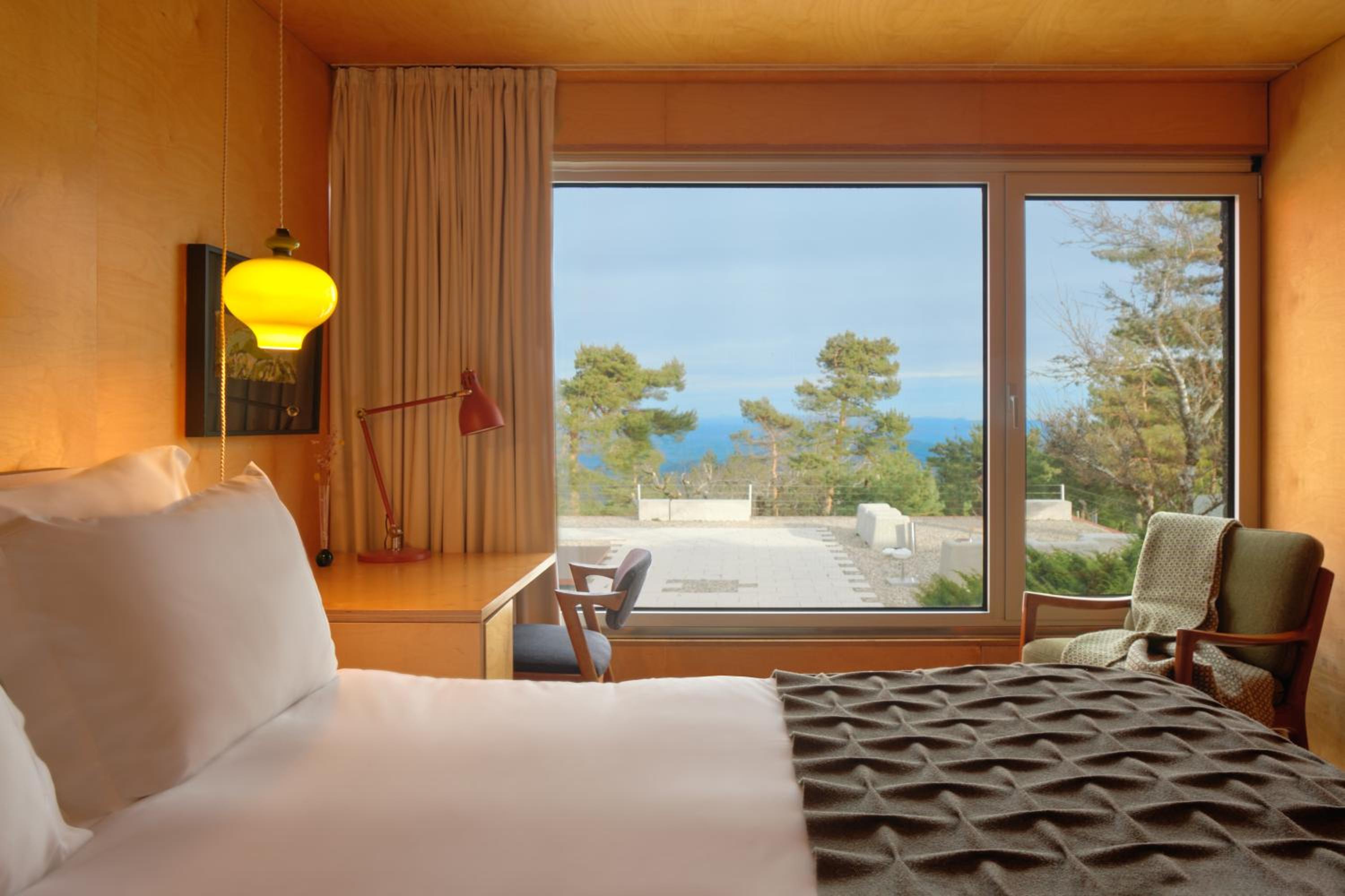 Comfort Double Room with Mountain View