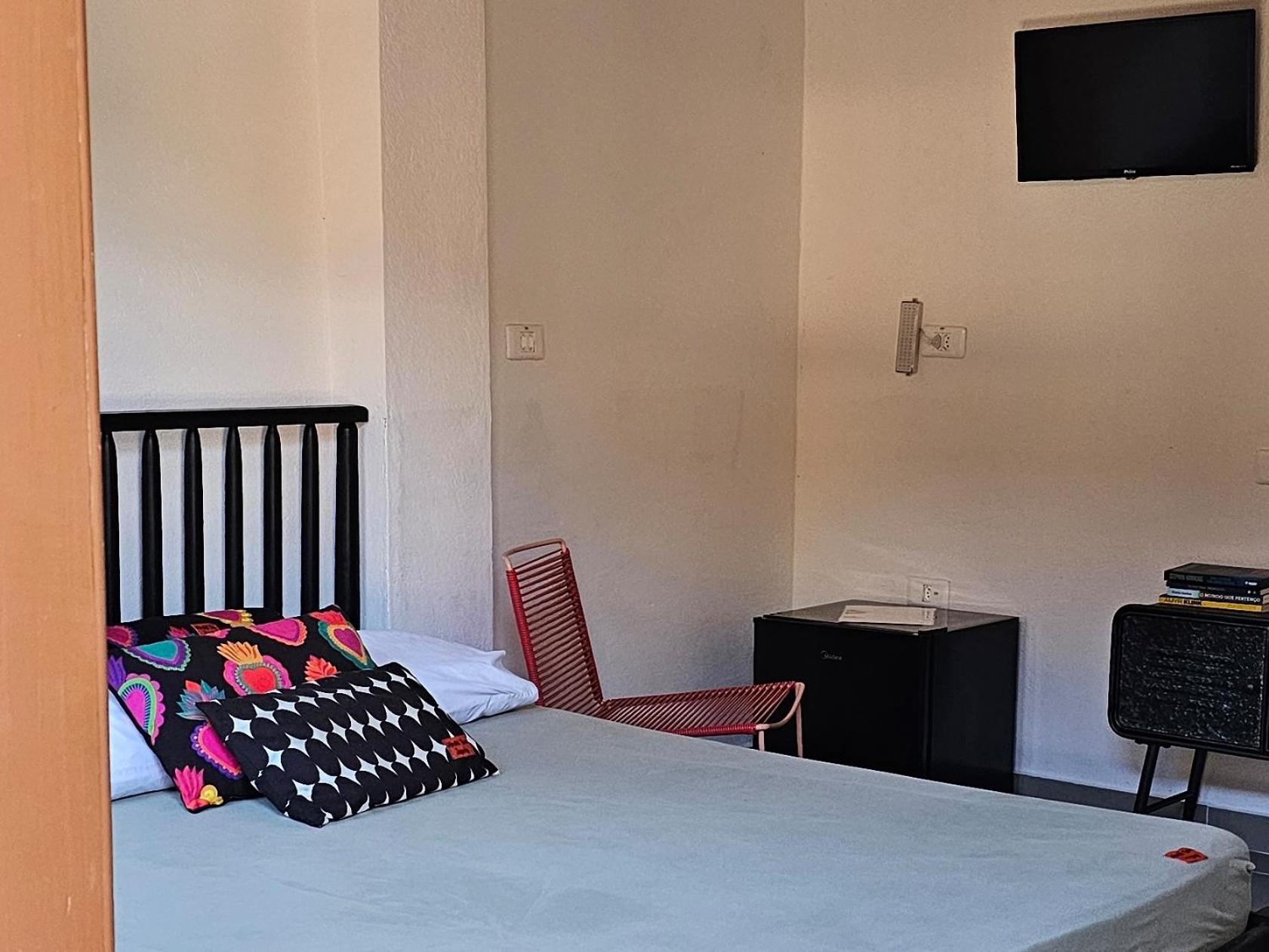 Triple Room - Photo 9