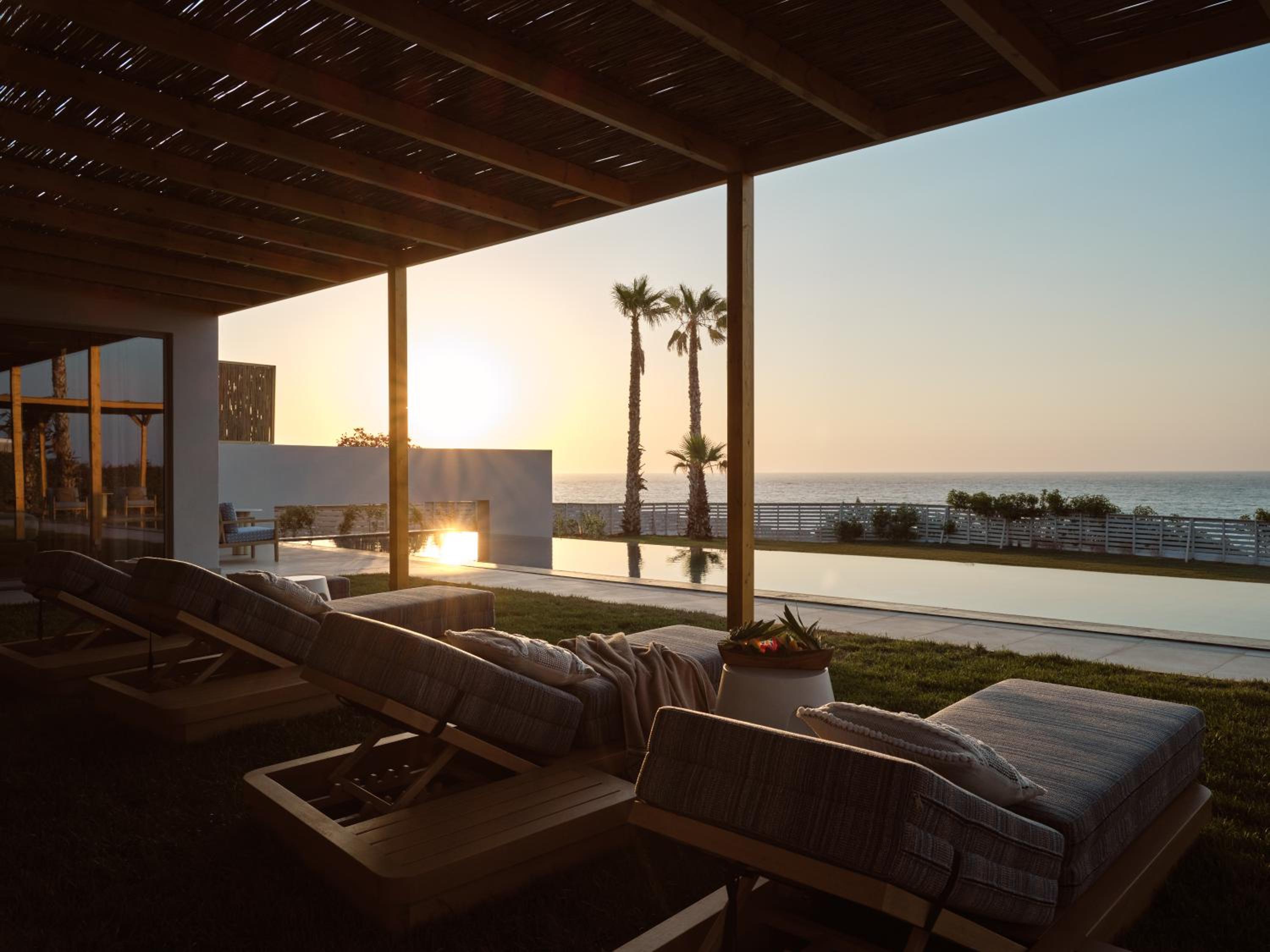 Azure Residence thumbnail 6