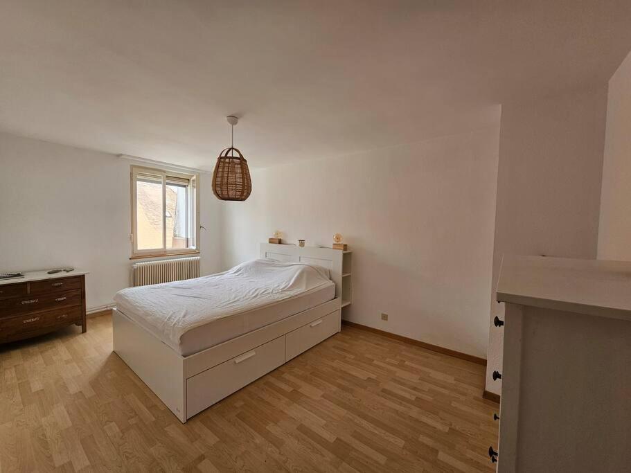 Three-Bedroom Apartment photo 3