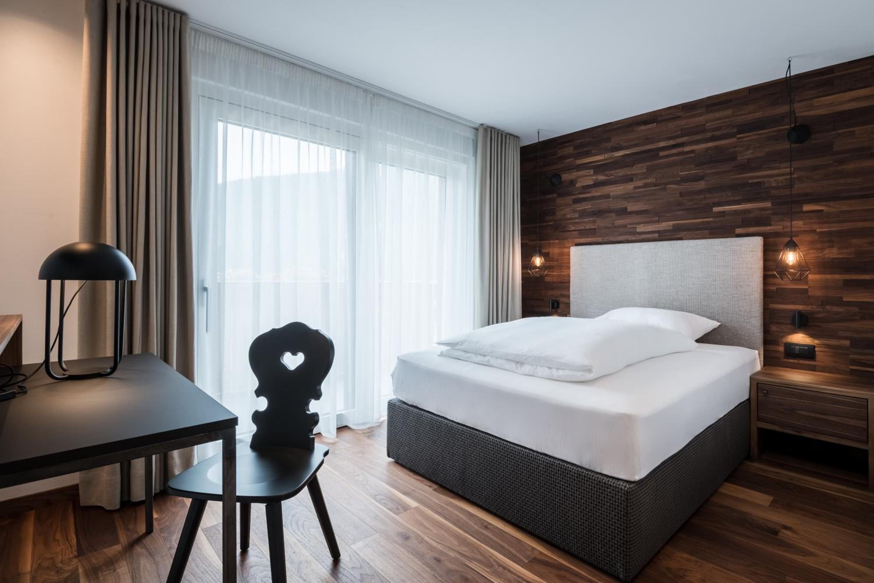 Deluxe Single Room with Balcony photo 1
