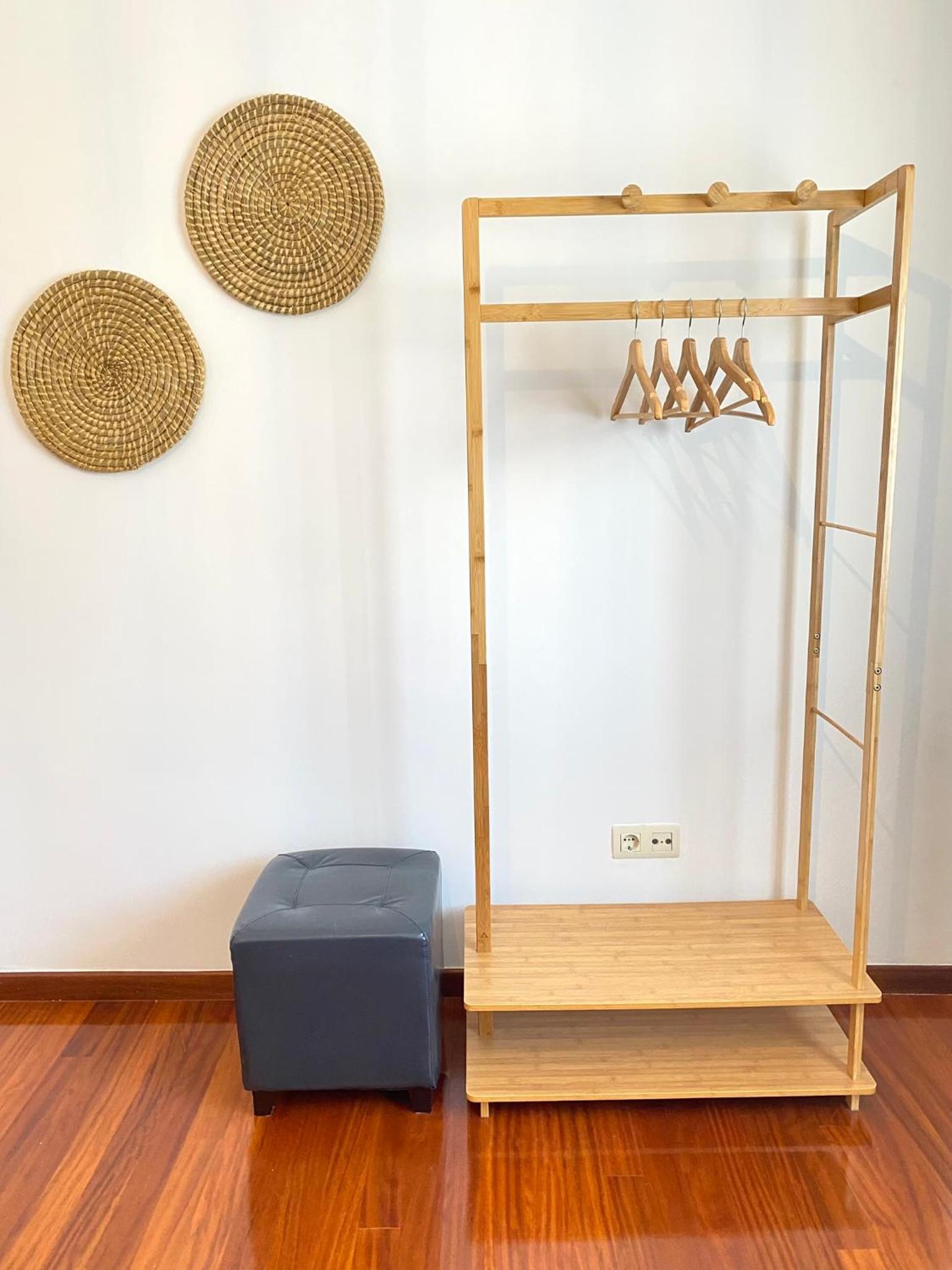 Three-Bedroom Apartment with View photo 3