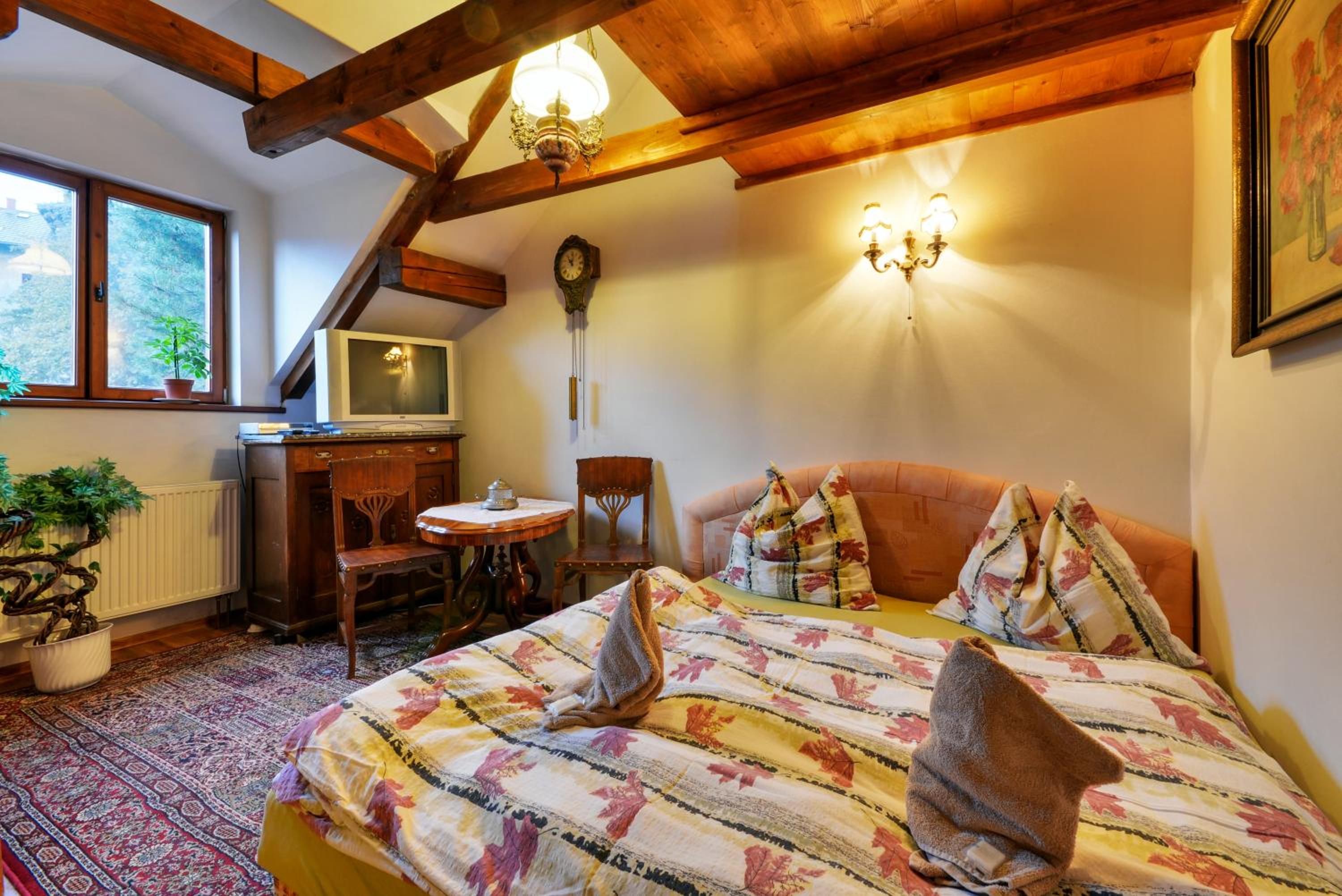 Quadruple Room - Attic photo 1