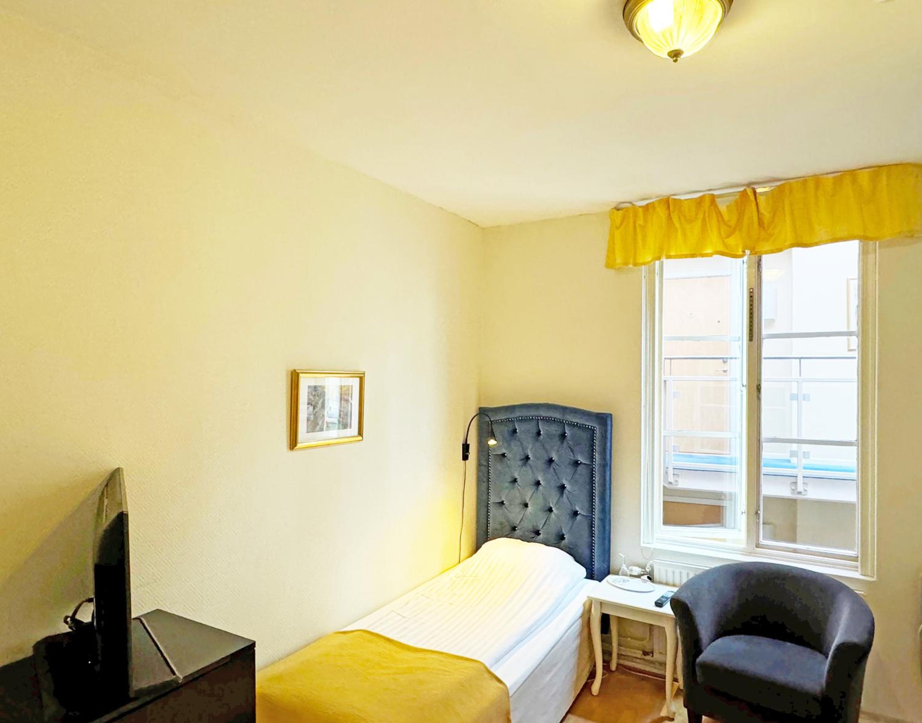 Economy Single Room