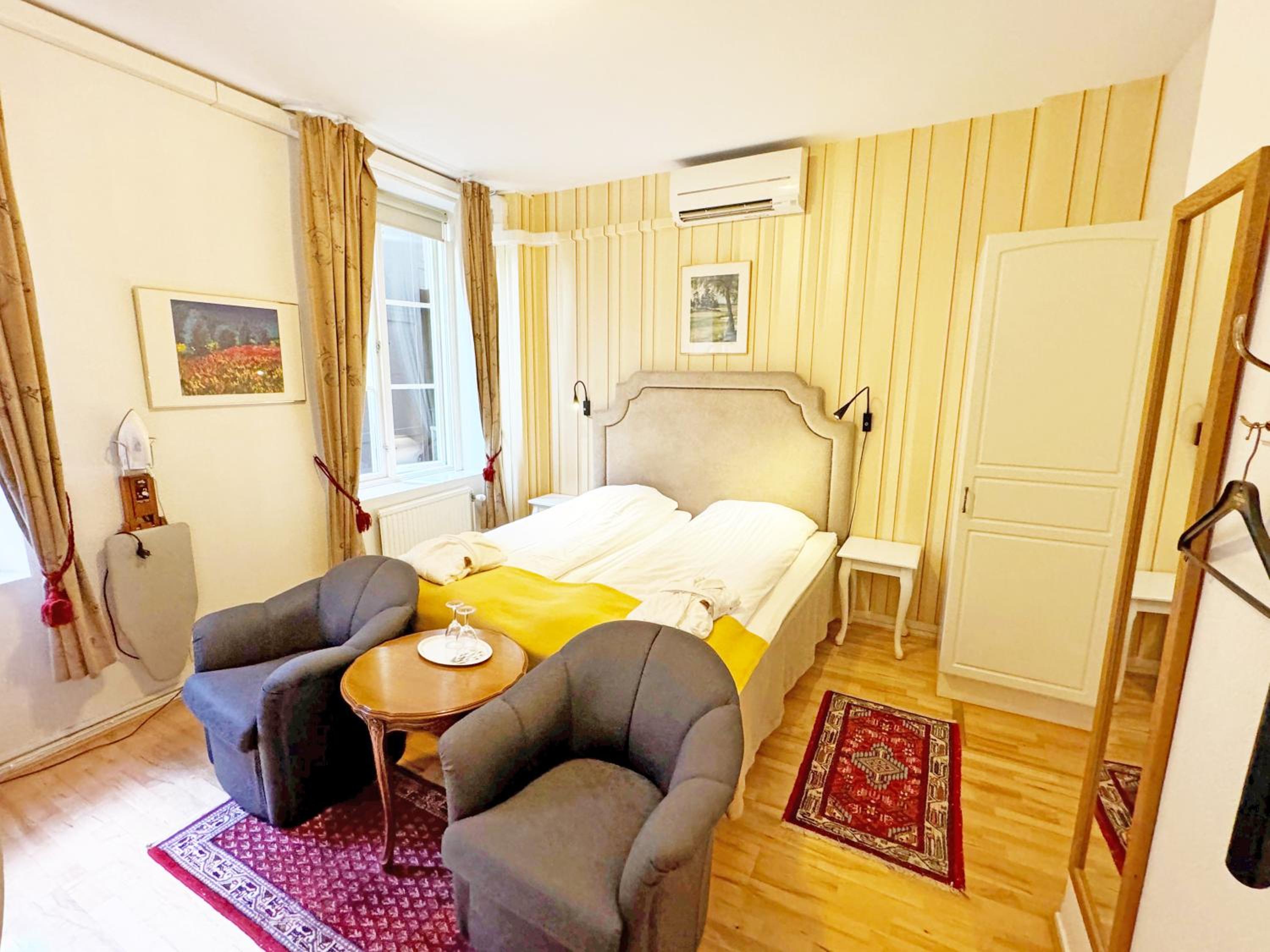 Economy Double or Twin Room - Photo 6