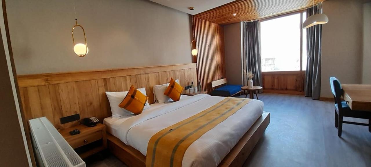 Superior King Room - Photo 2