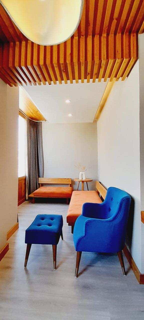 Superior King Room - Photo 5