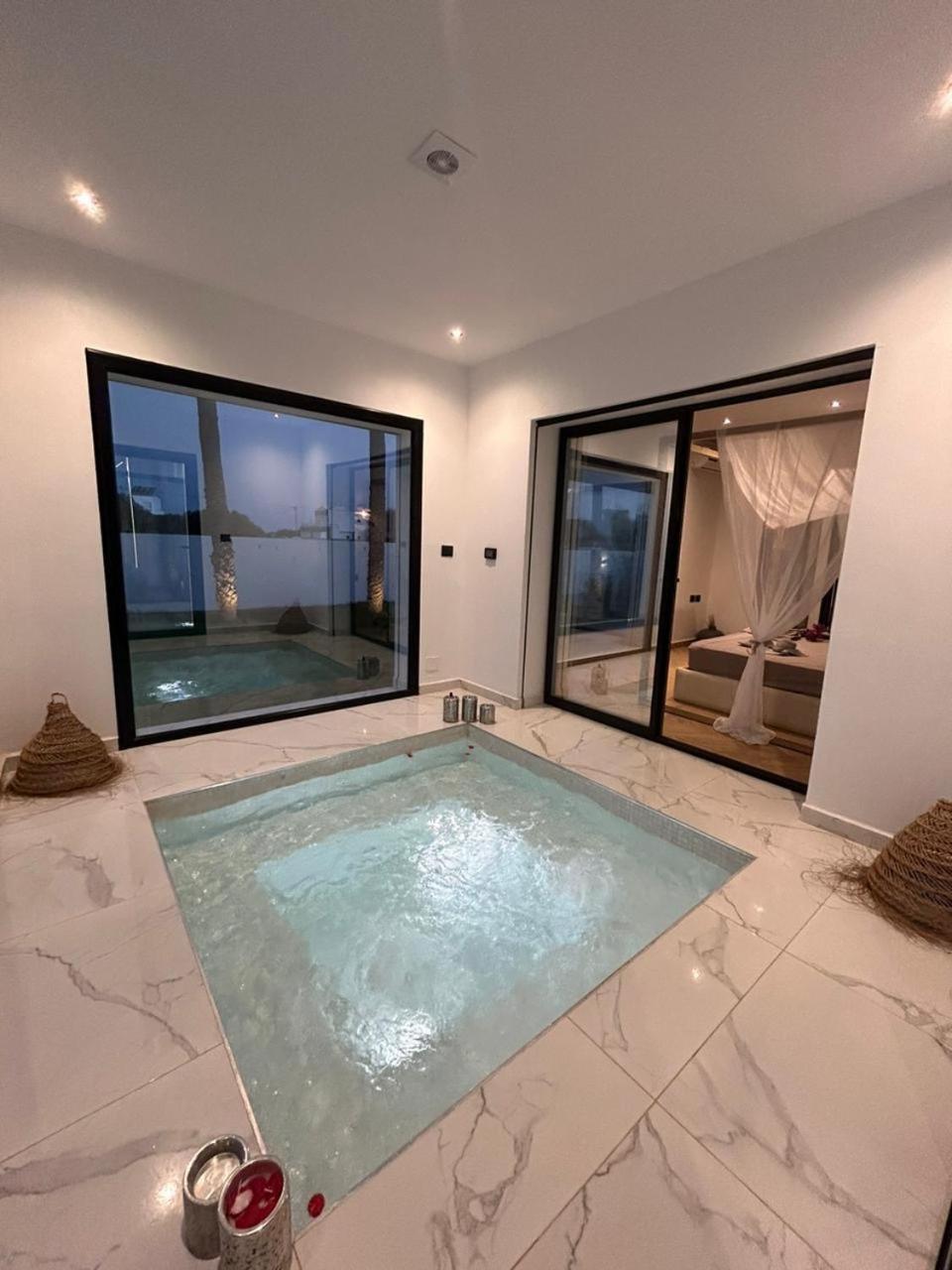 Villa photo 1