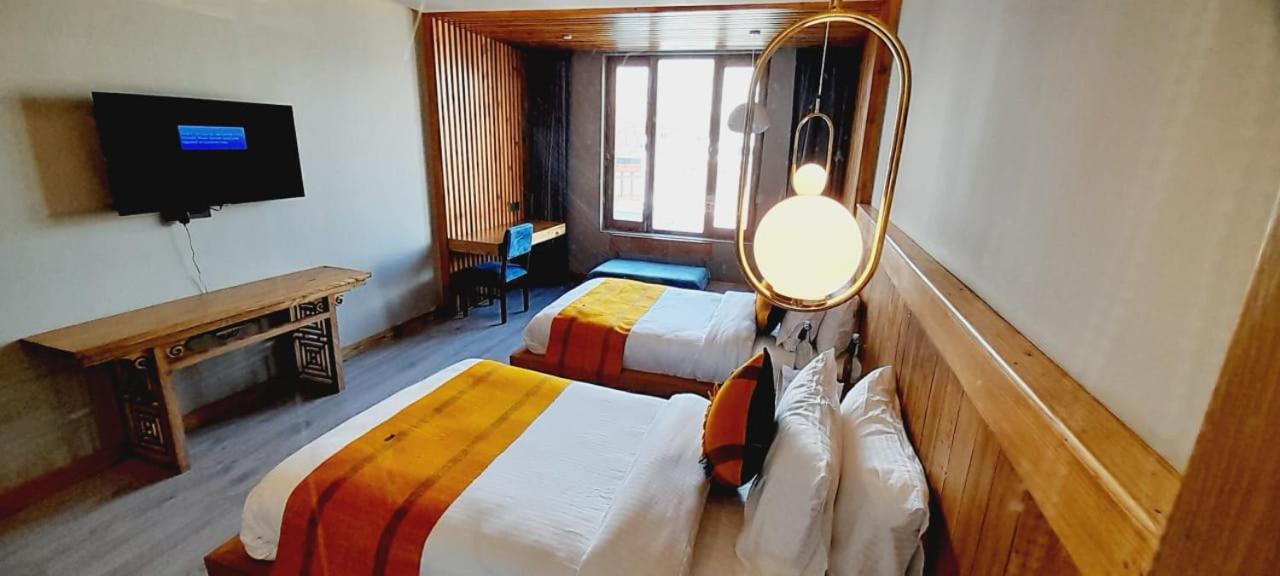 Deluxe Twin Room - Photo 7